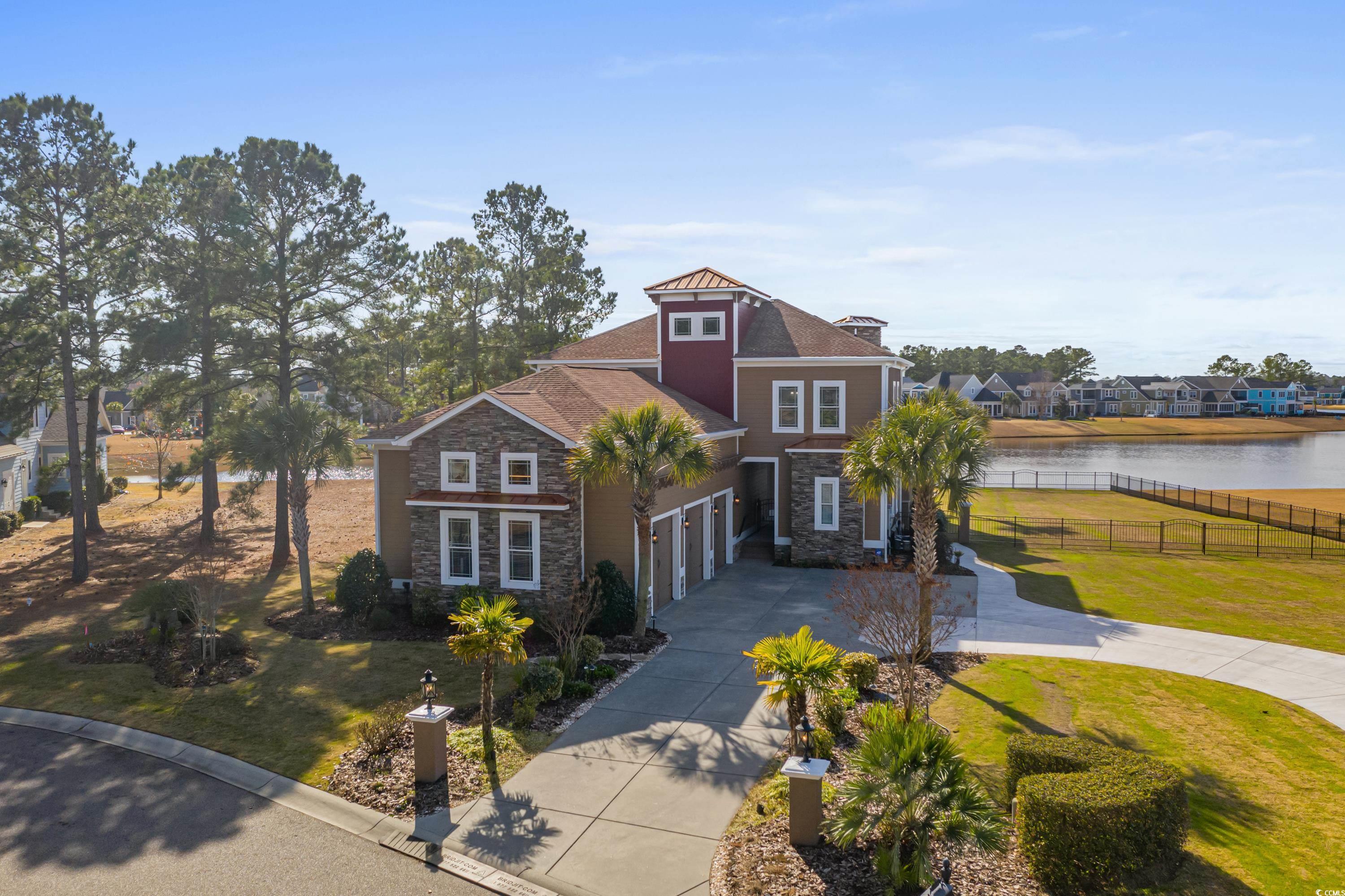 2704 Catbird Circle