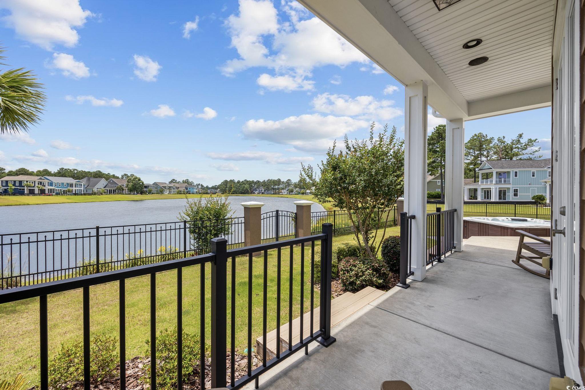 2704 Catbird Circle