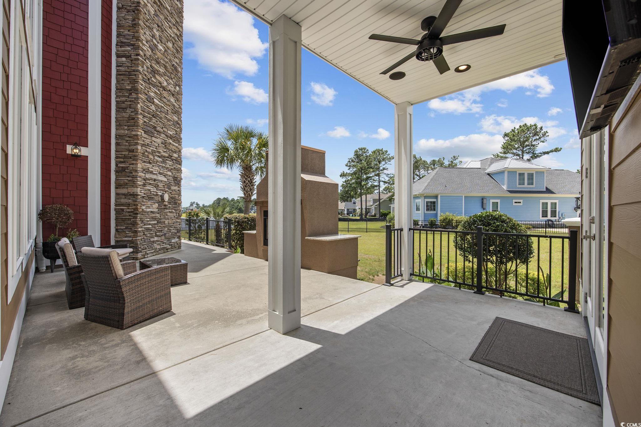 2704 Catbird Circle
