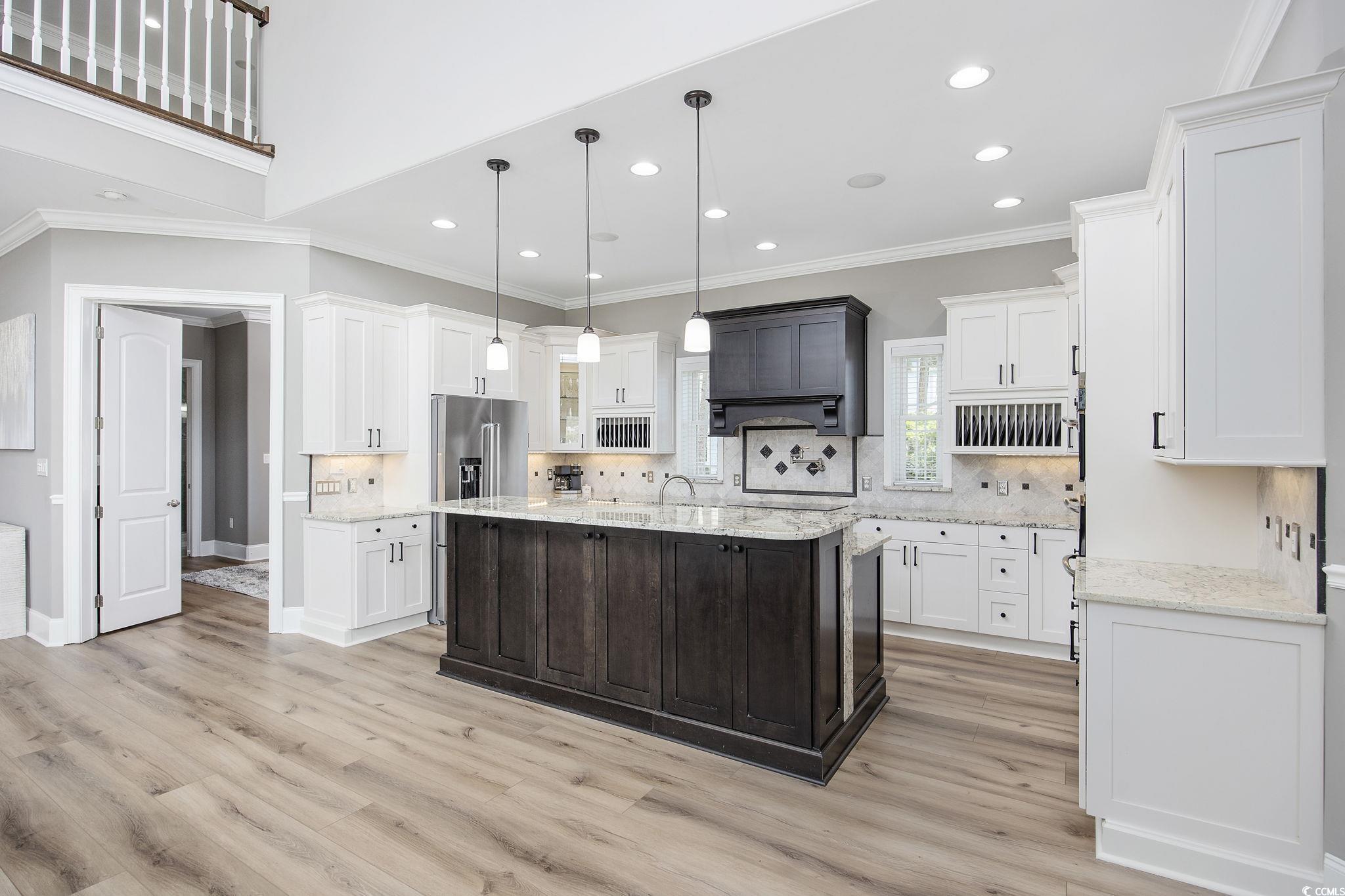 2704 Catbird Circle