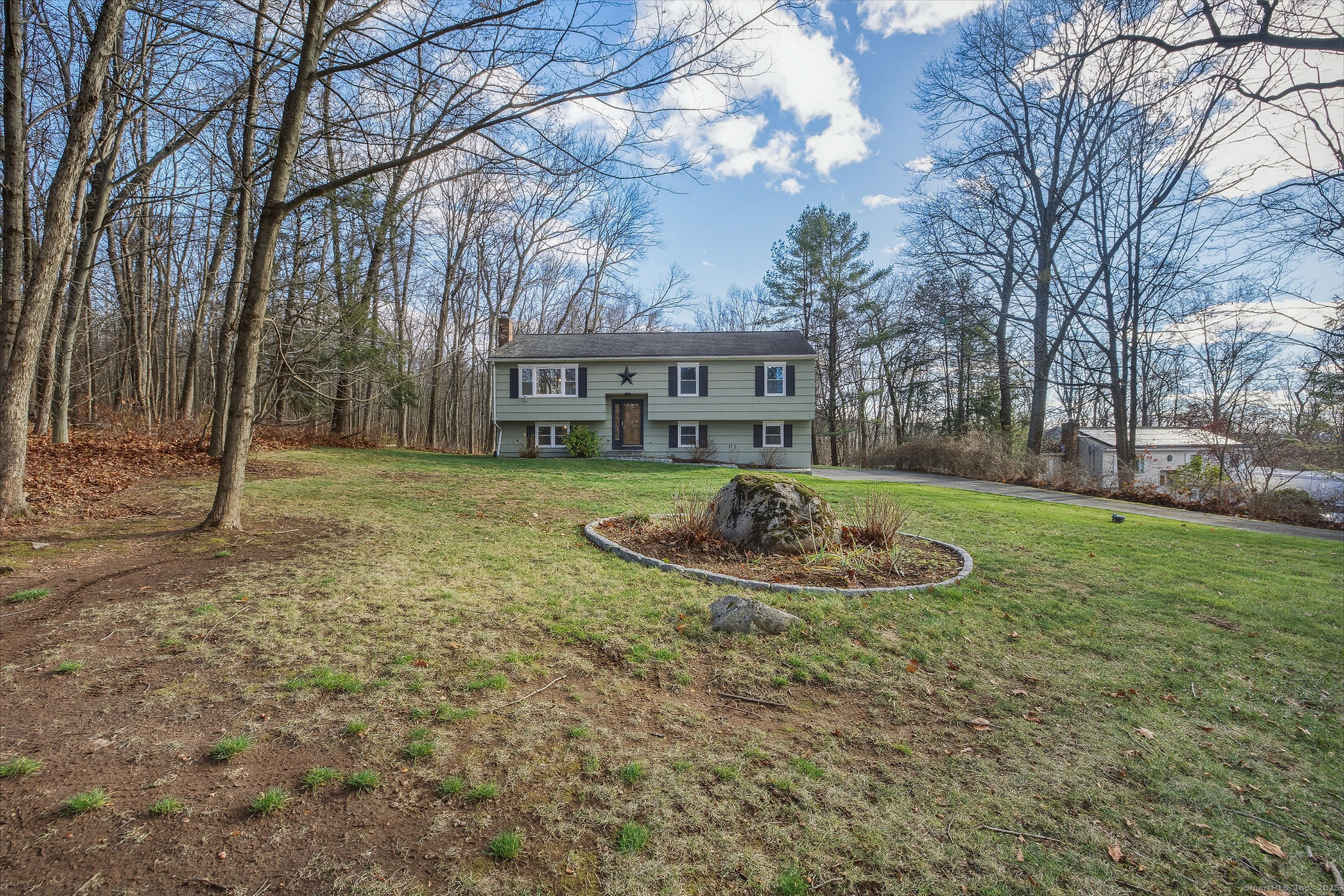 115 Great Brook Road