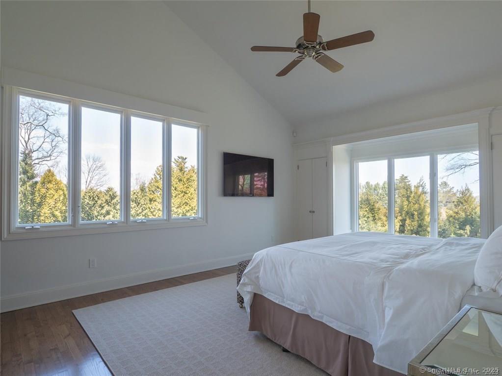 10 Bluewater Hill South