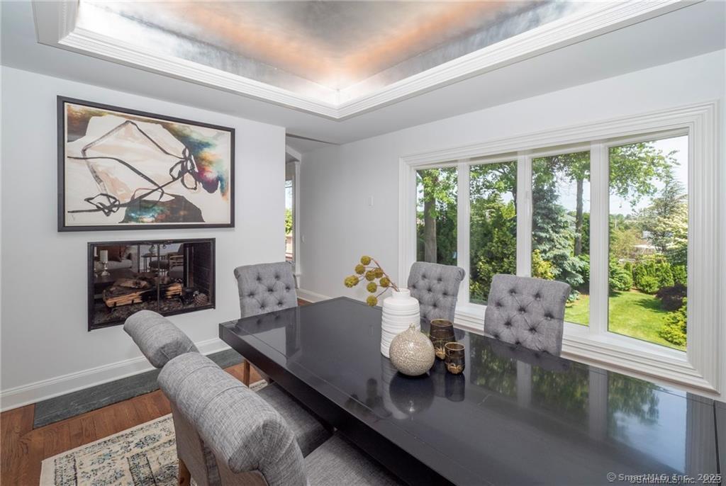 10 Bluewater Hill South