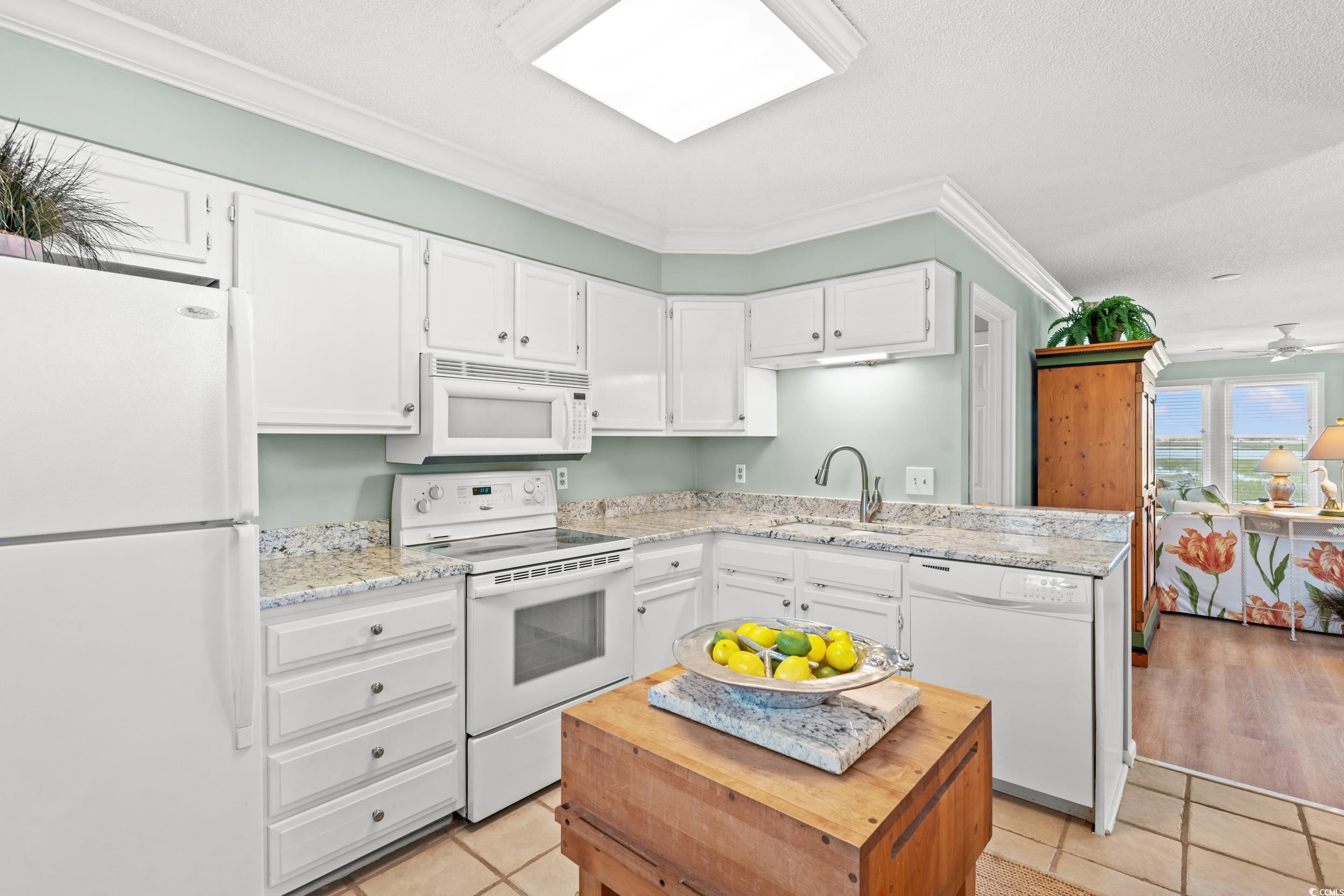 4999 Highway 17 Business Unit: 208