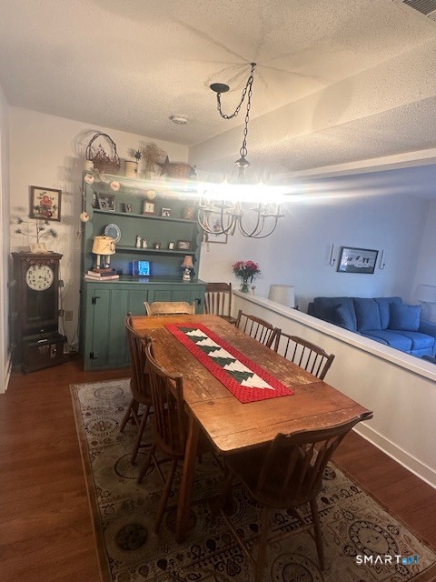 25 Farmington Chase Crescent 25