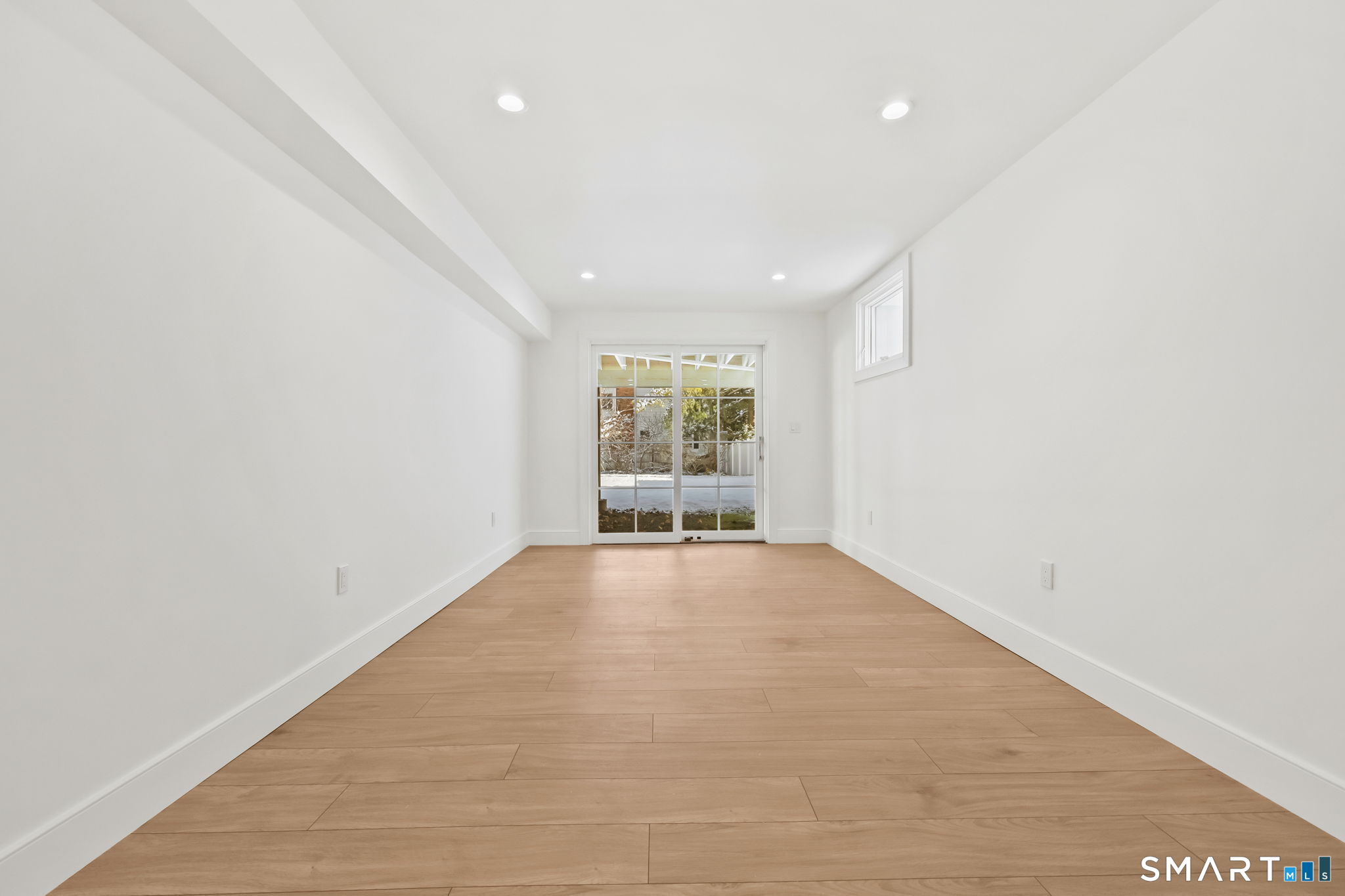 18 Sound Beach Avenue