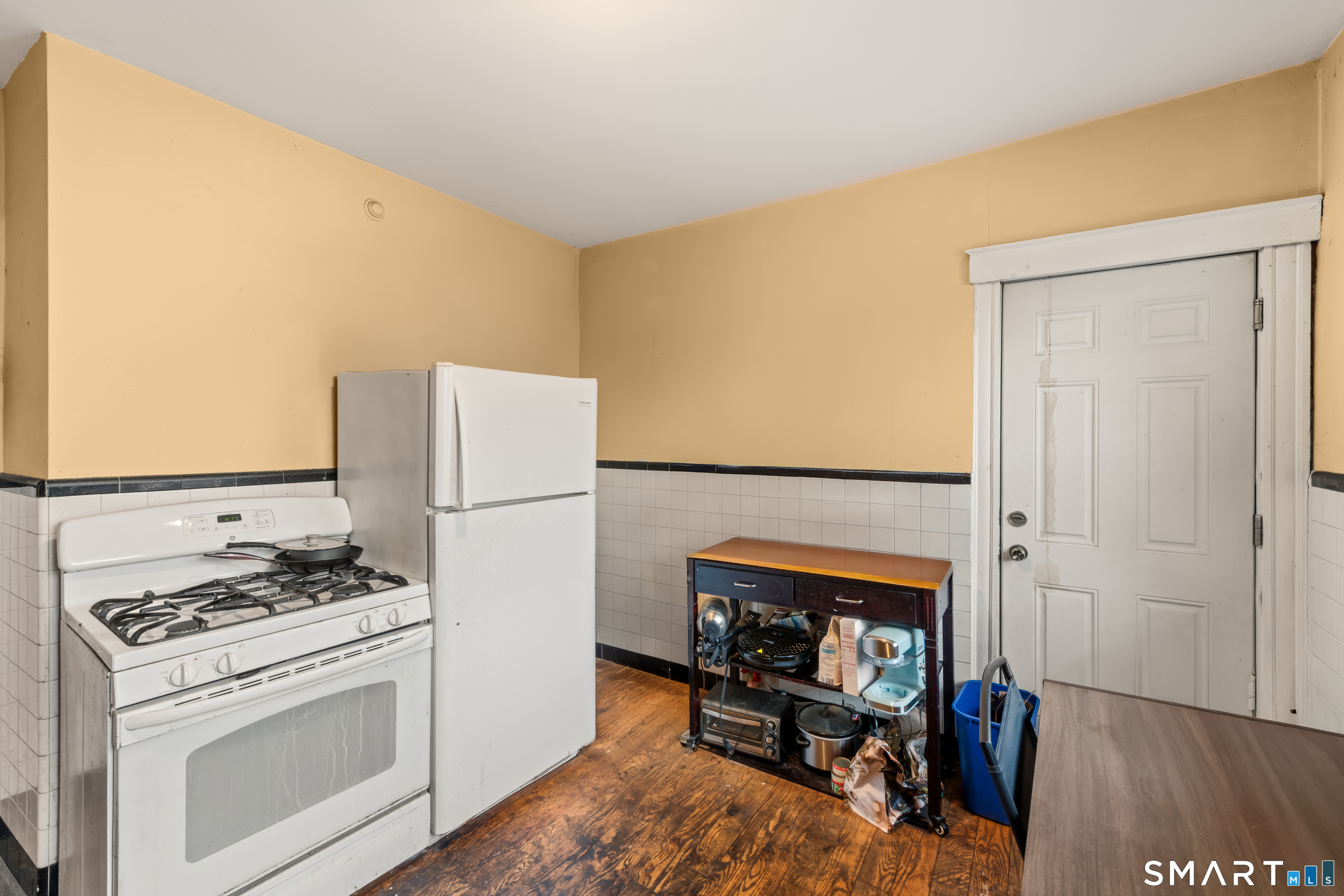 386 Huntington Road