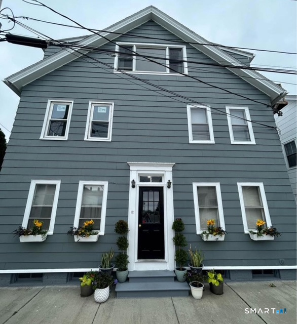 Trumbull Street Unit: 2W
