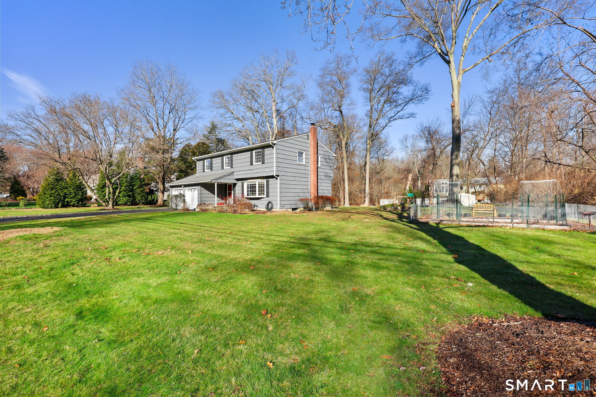 33 Purdy Road East