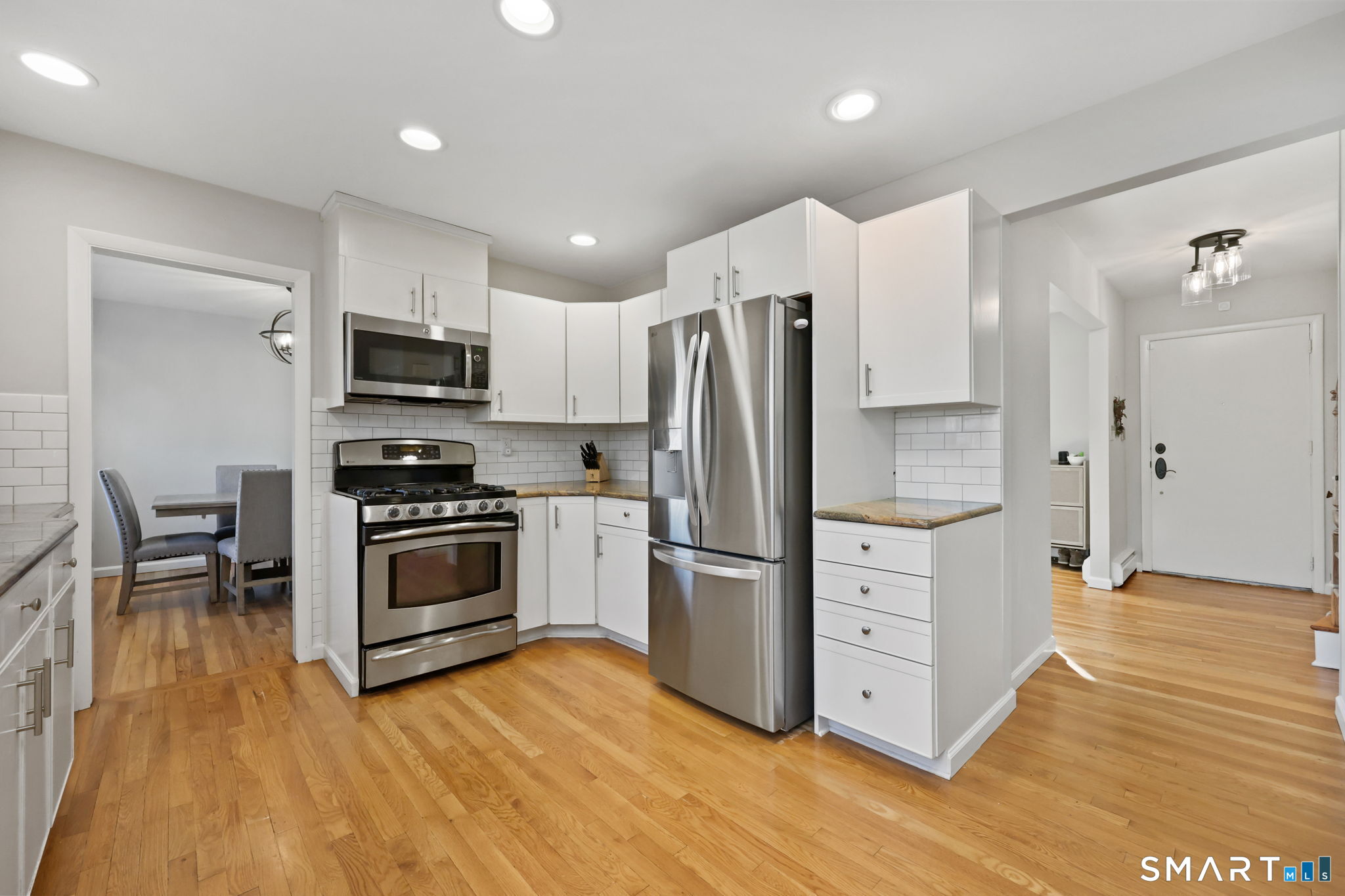 33 Purdy Road East