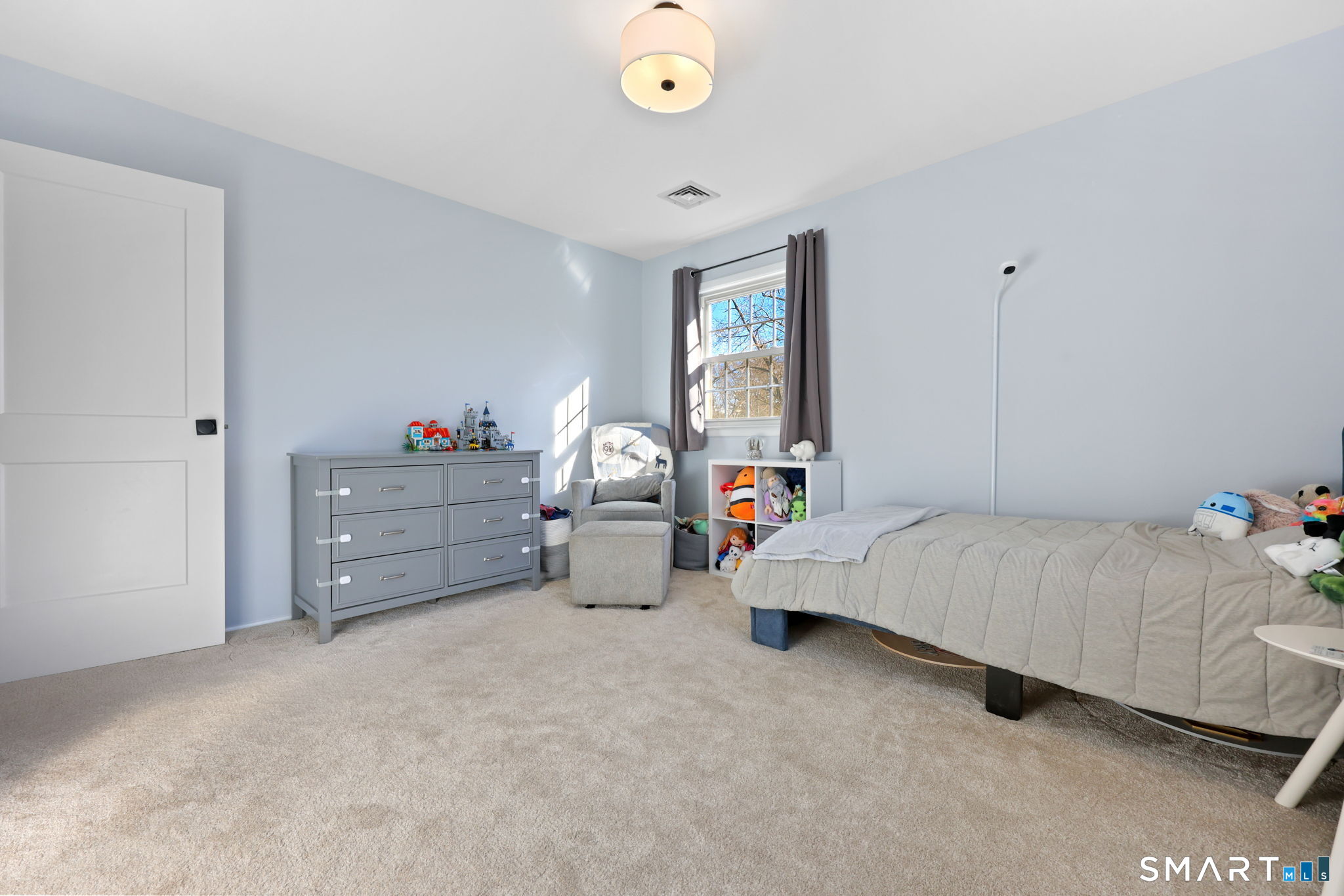 33 Purdy Road East