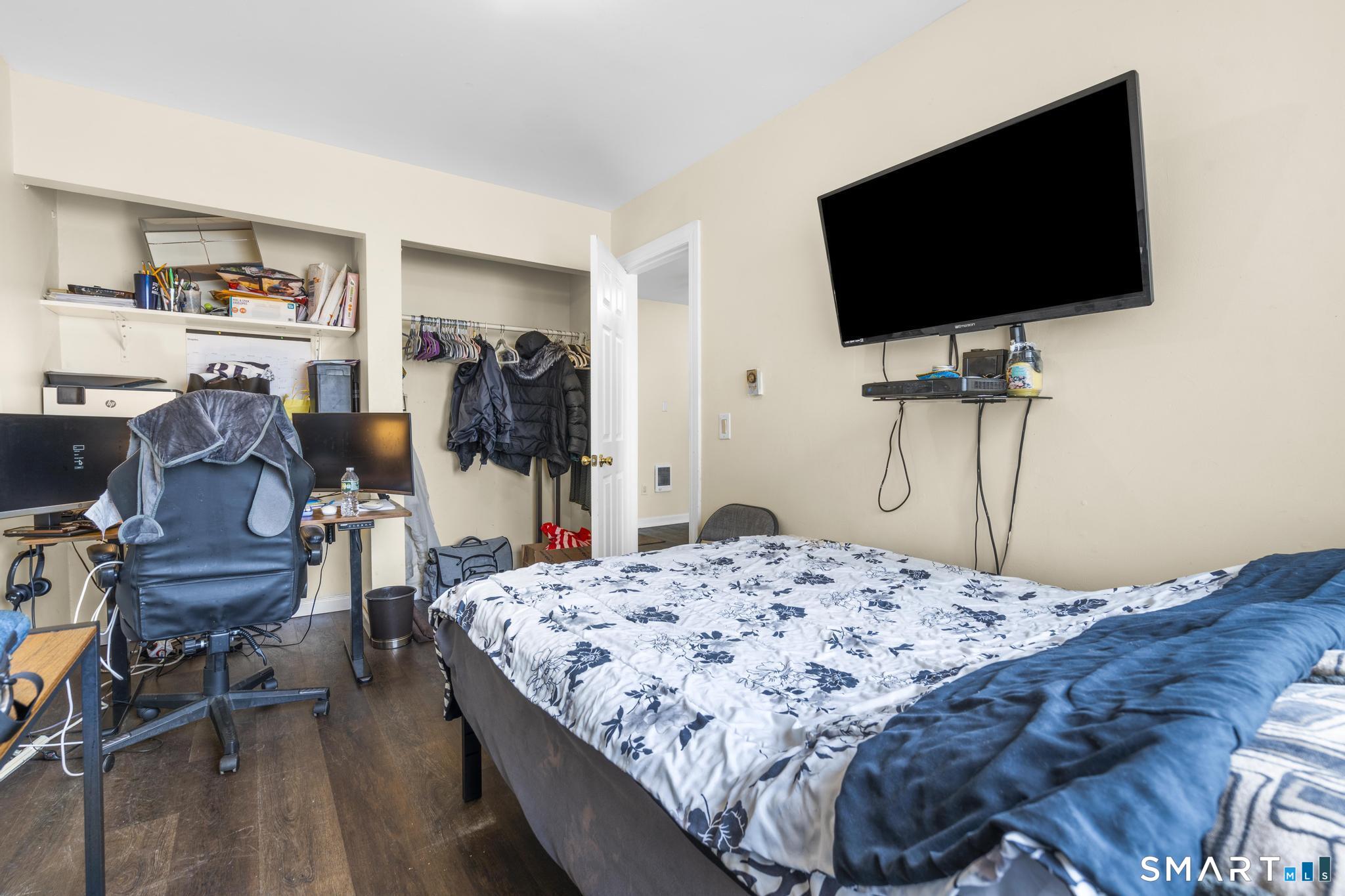 84 Taylor Avenue APT 1