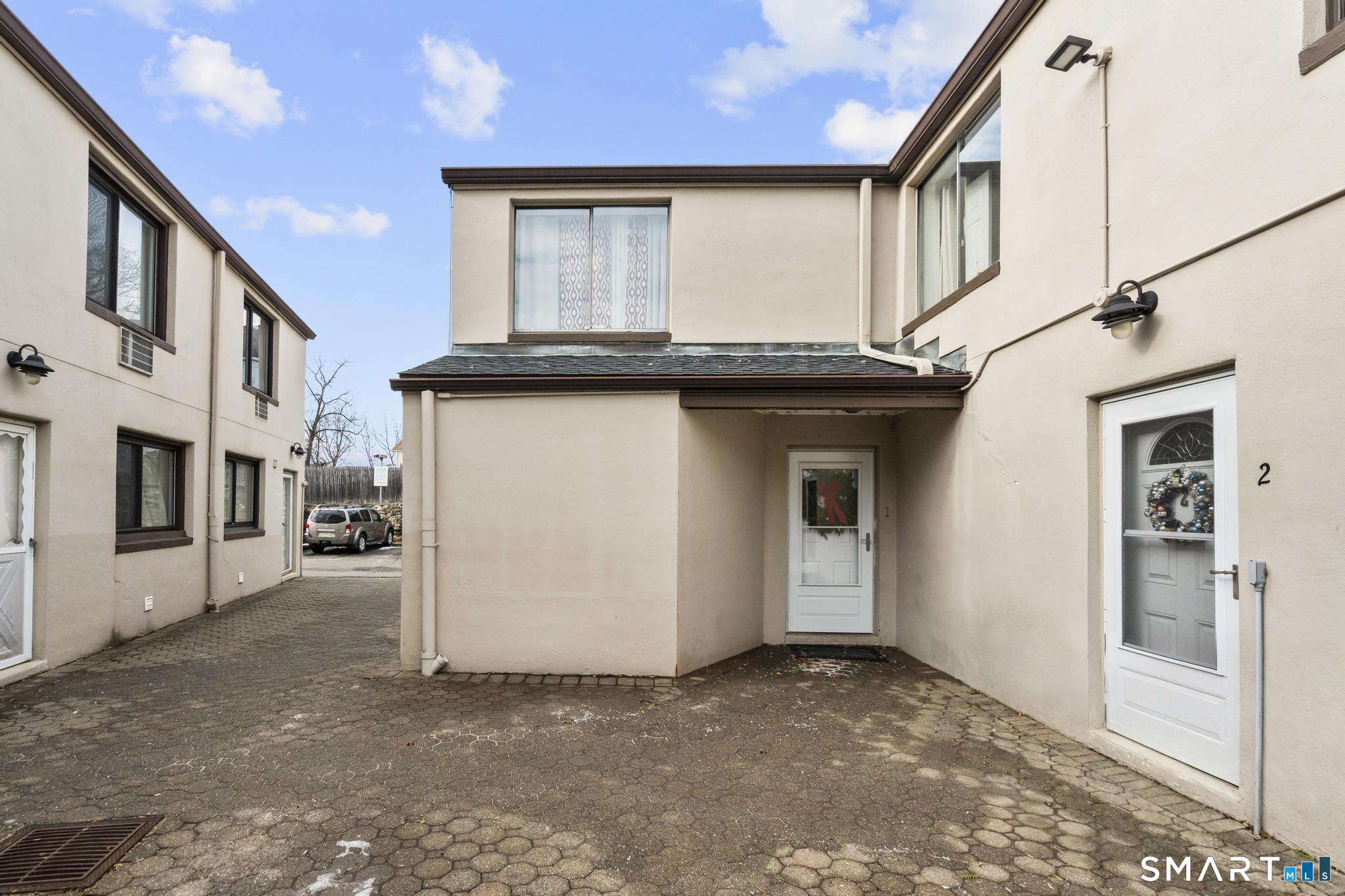 84 Taylor Avenue APT 1