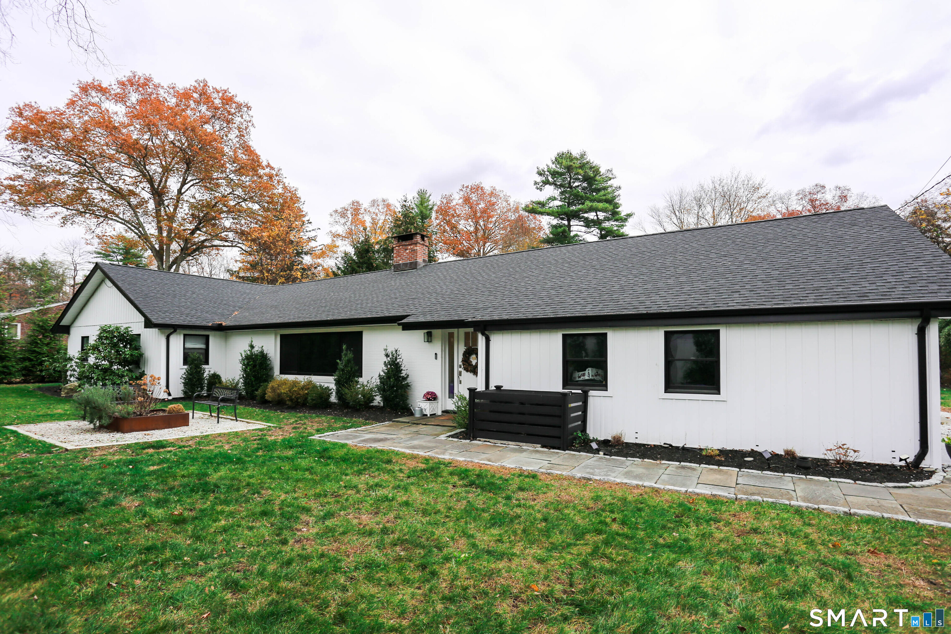 28 Turkey Hill Road North
