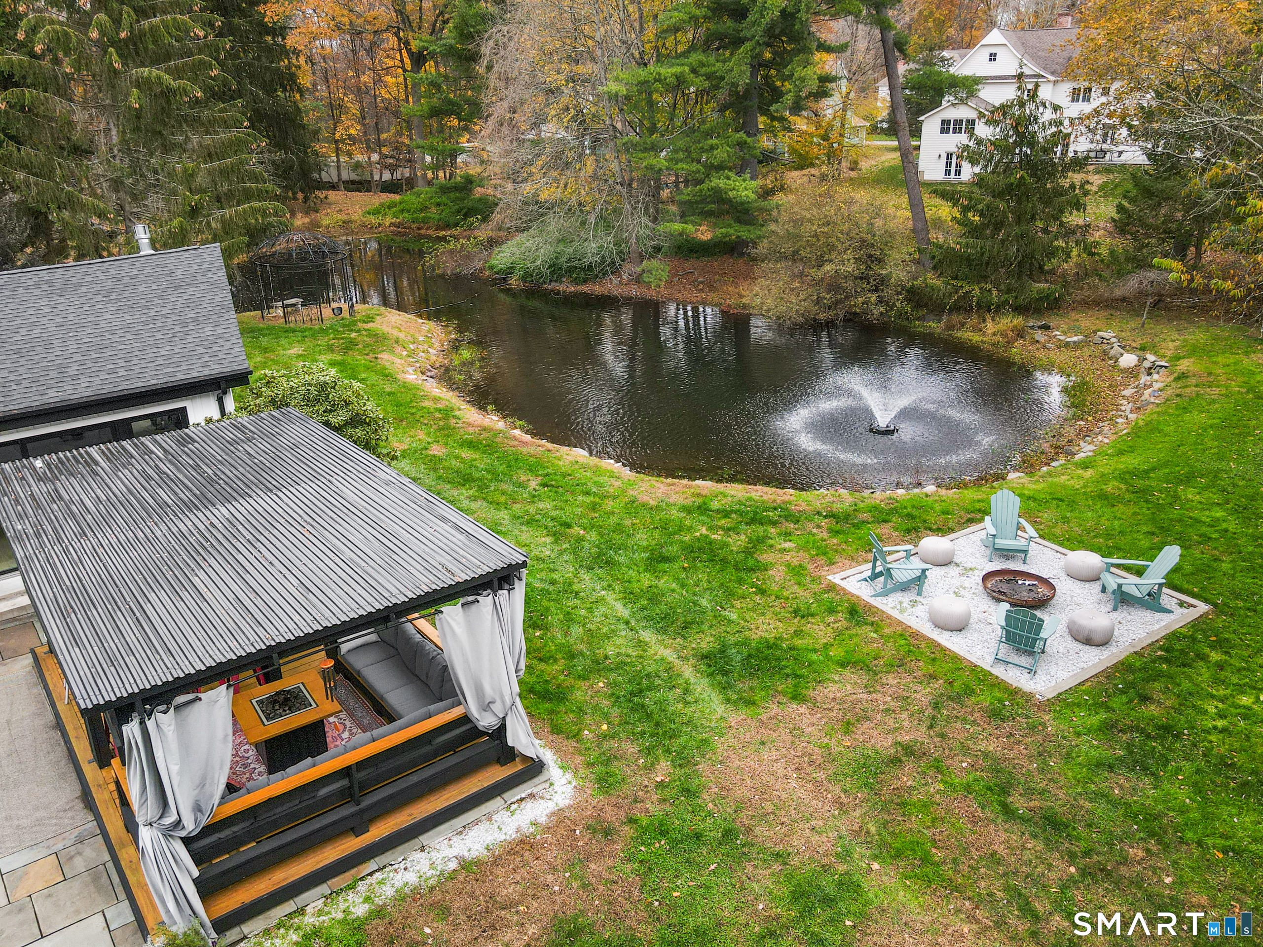 28 Turkey Hill Road North