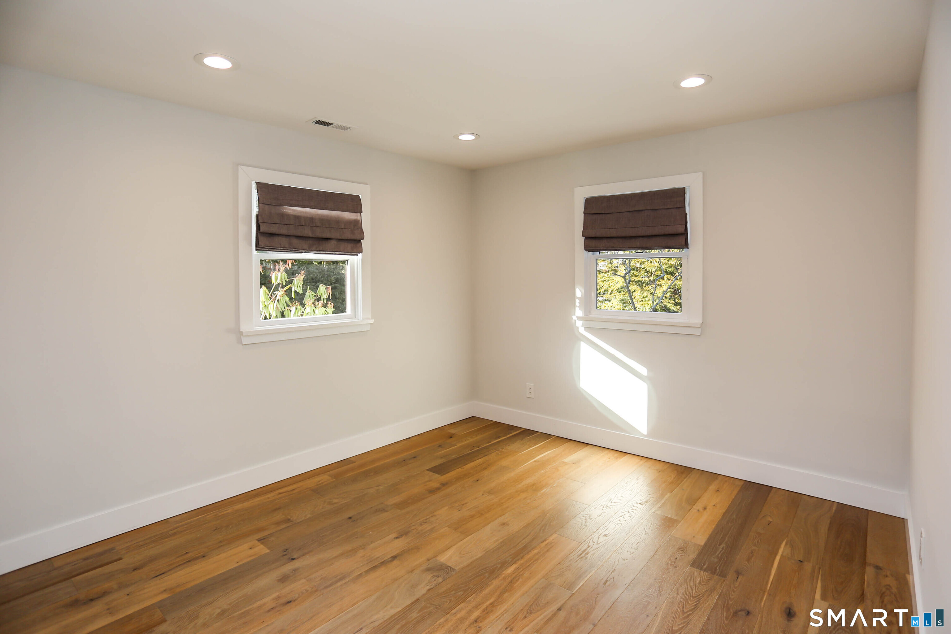28 Turkey Hill Road North