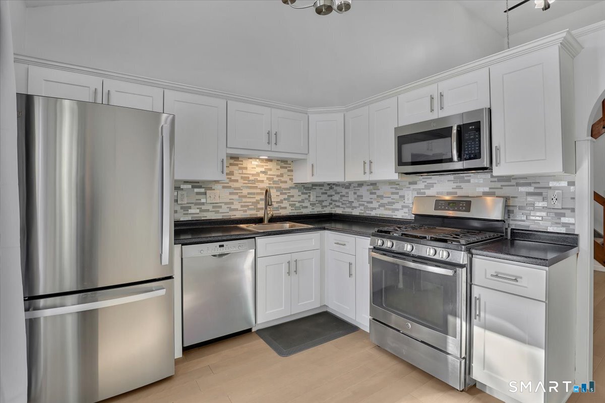 55 Cortland Way 55
