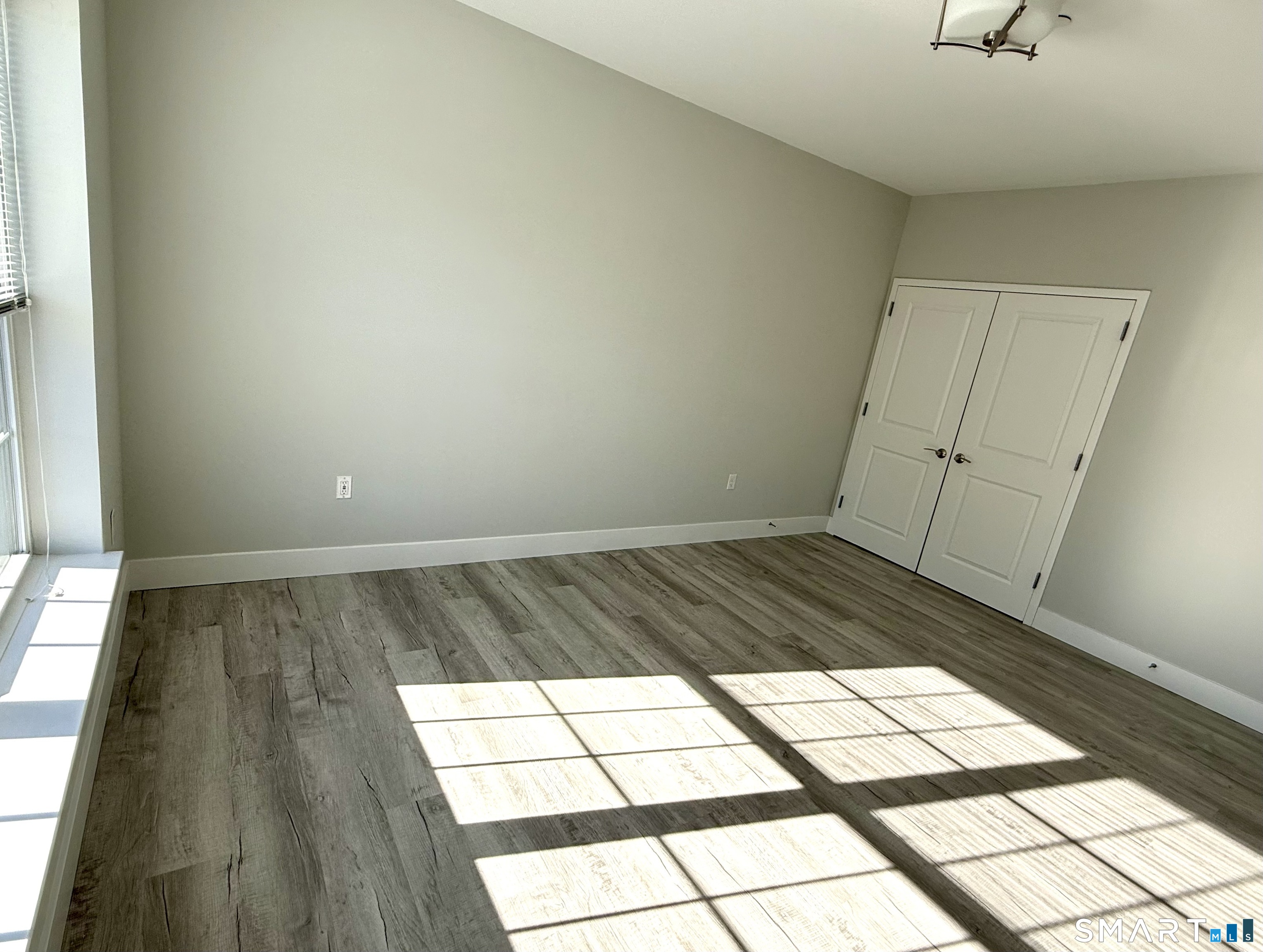 502 Howe Avenue 302