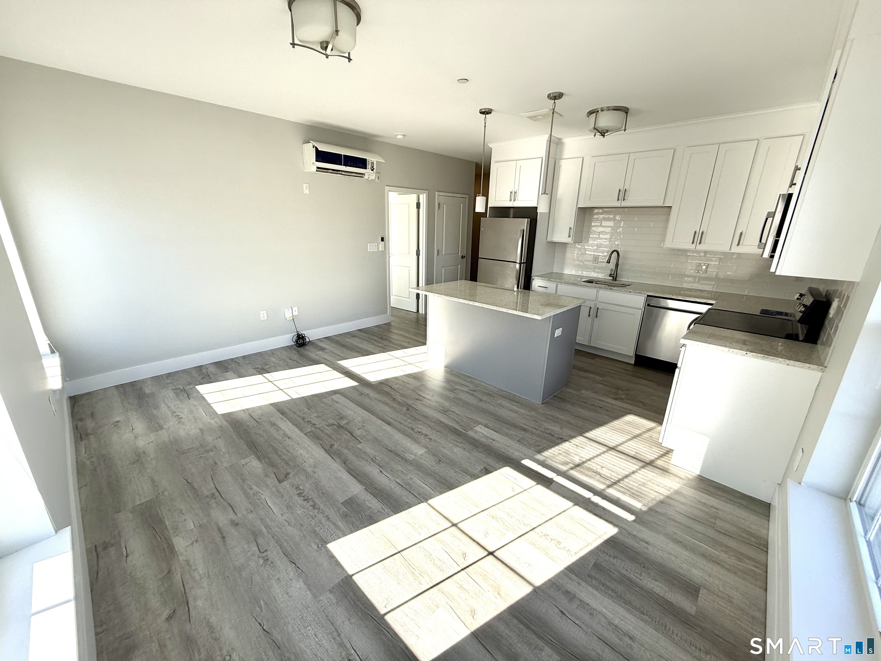 502 Howe Avenue 302