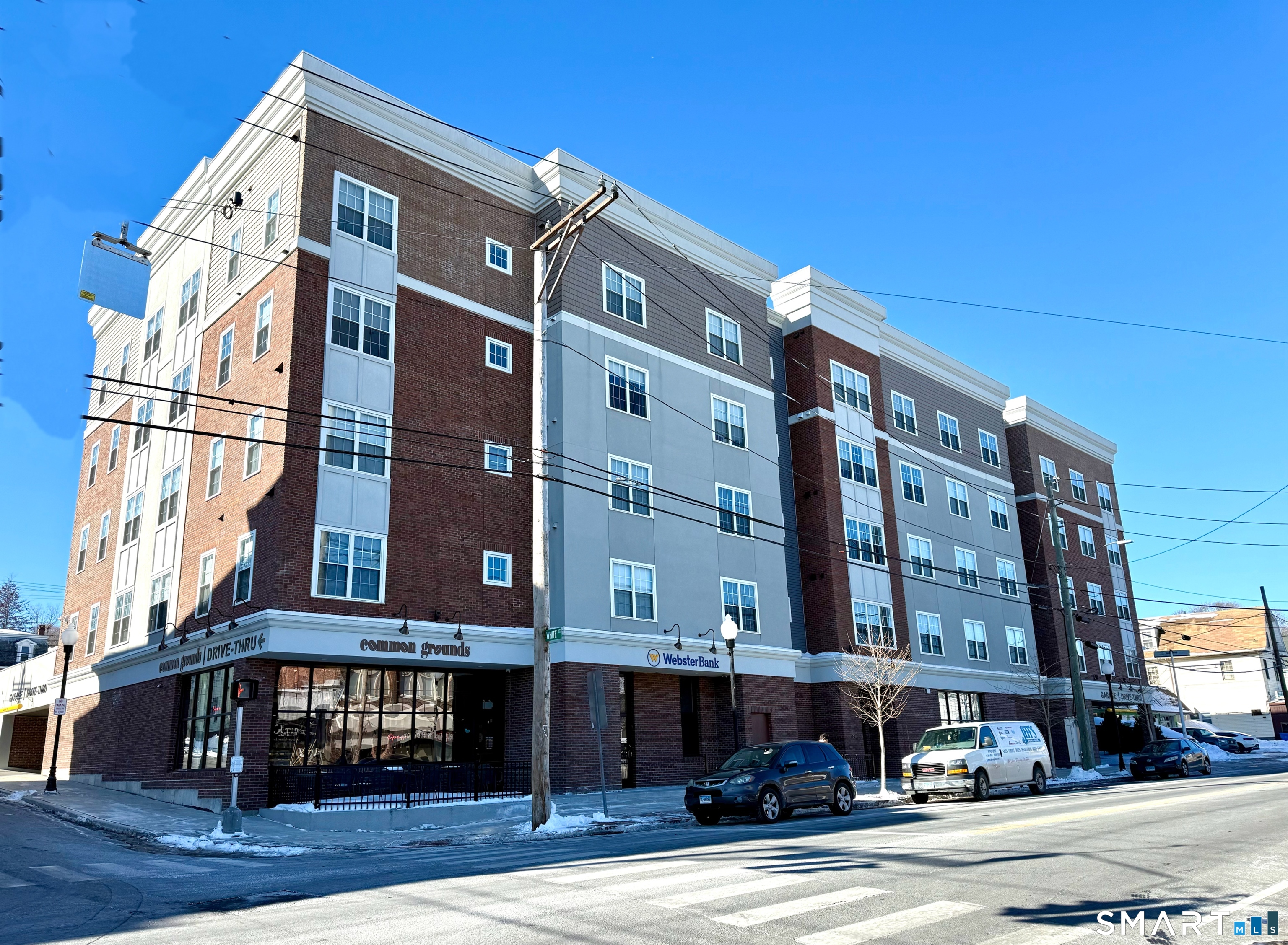 502 Howe Avenue 302
