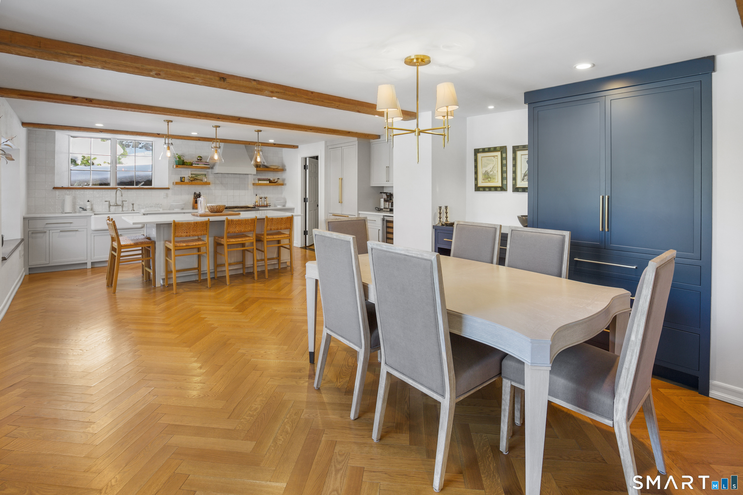 10 Charcoal Hill Road