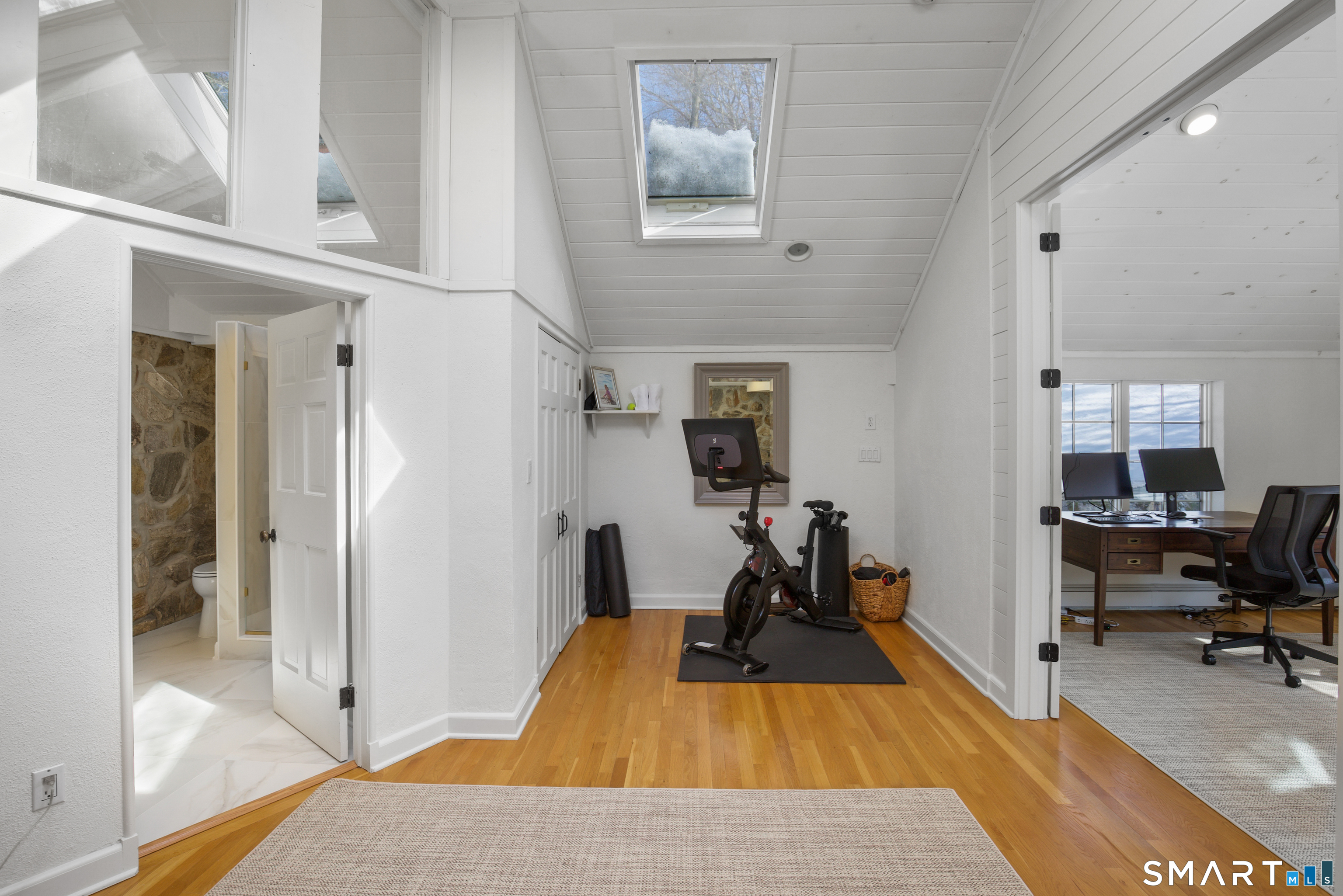 10 Charcoal Hill Road