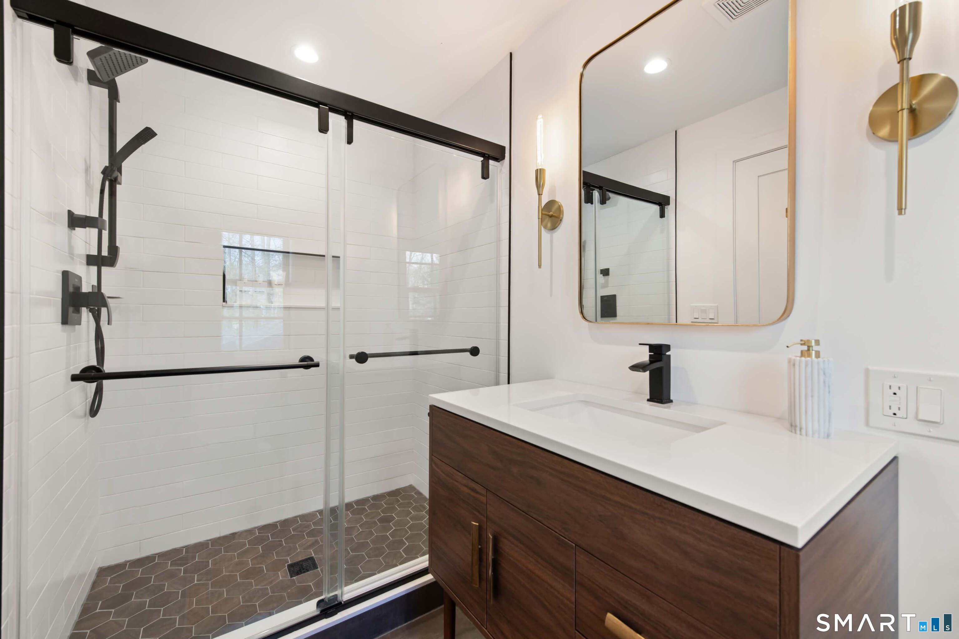 29 Hunting Ridge Road