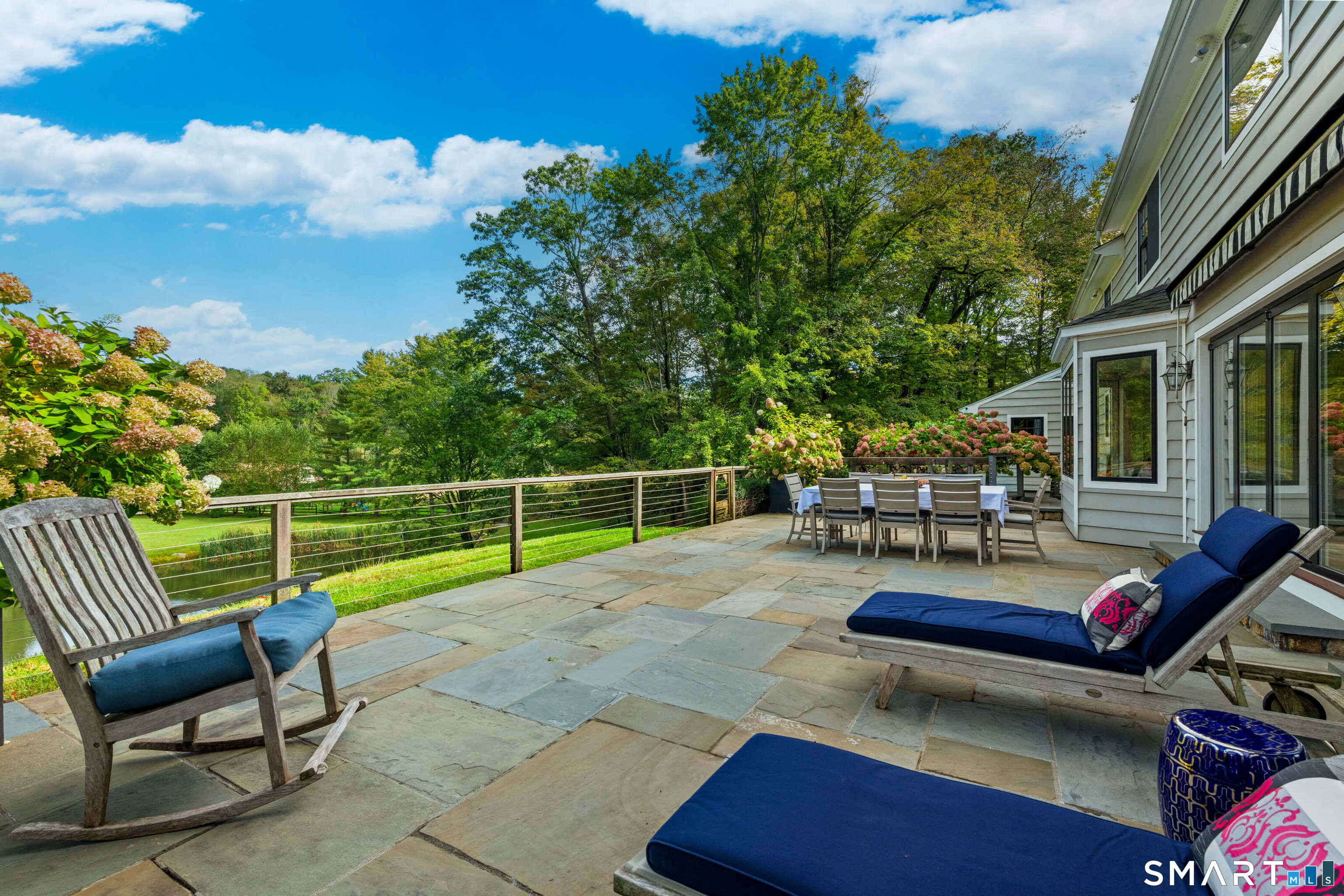 29 Hunting Ridge Road