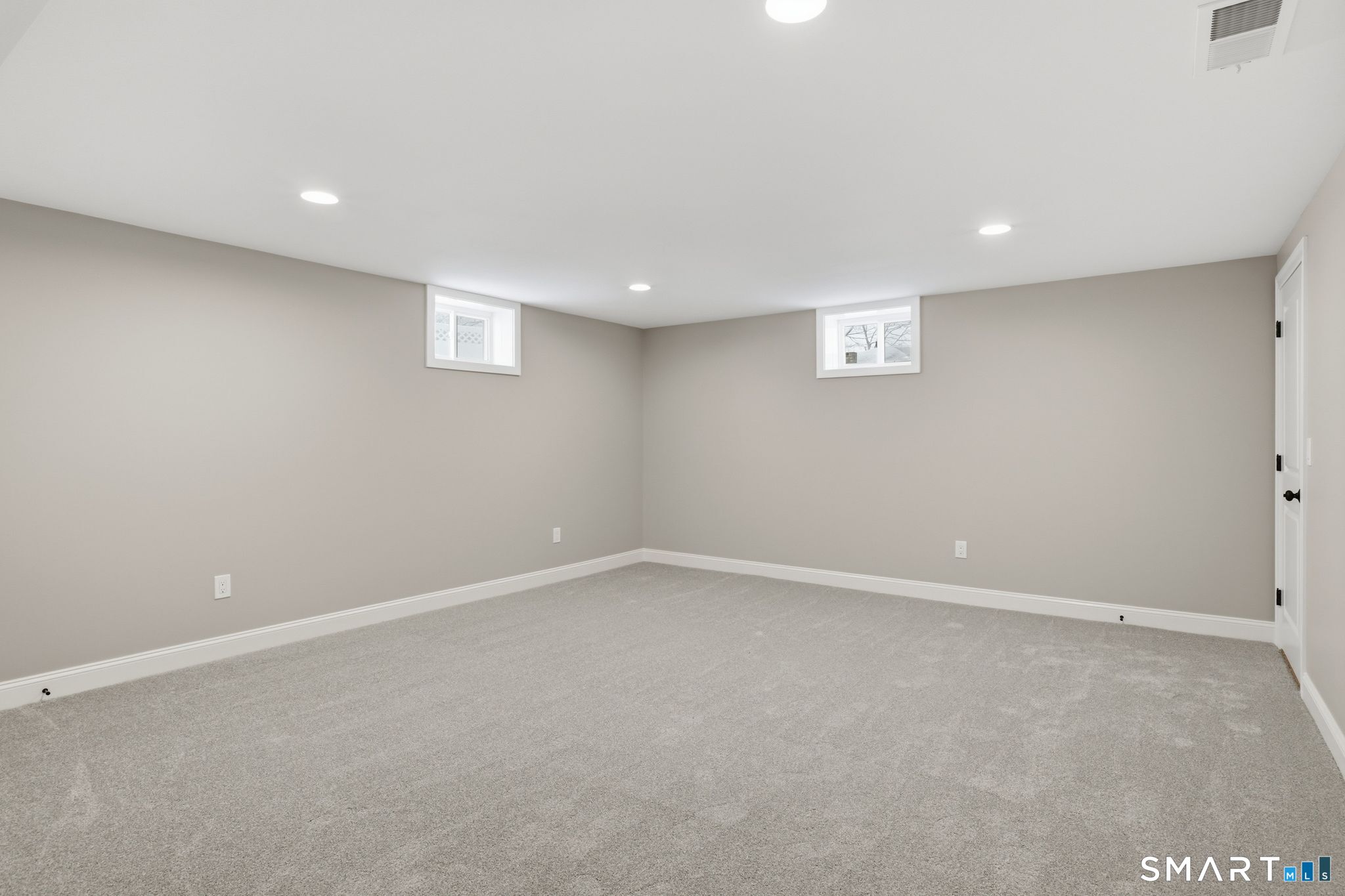 1 Elaine Drive