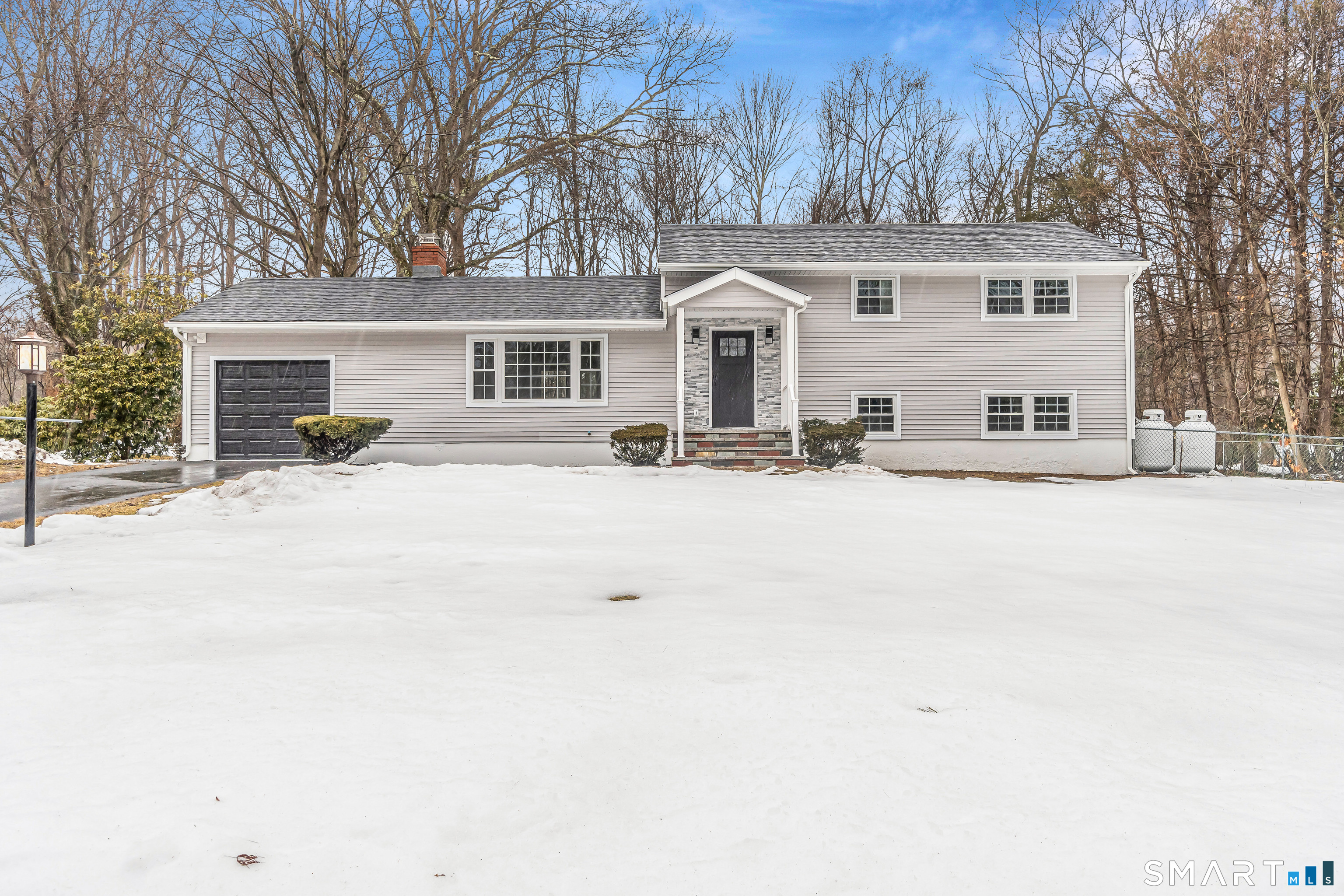 317 Narrow Lane