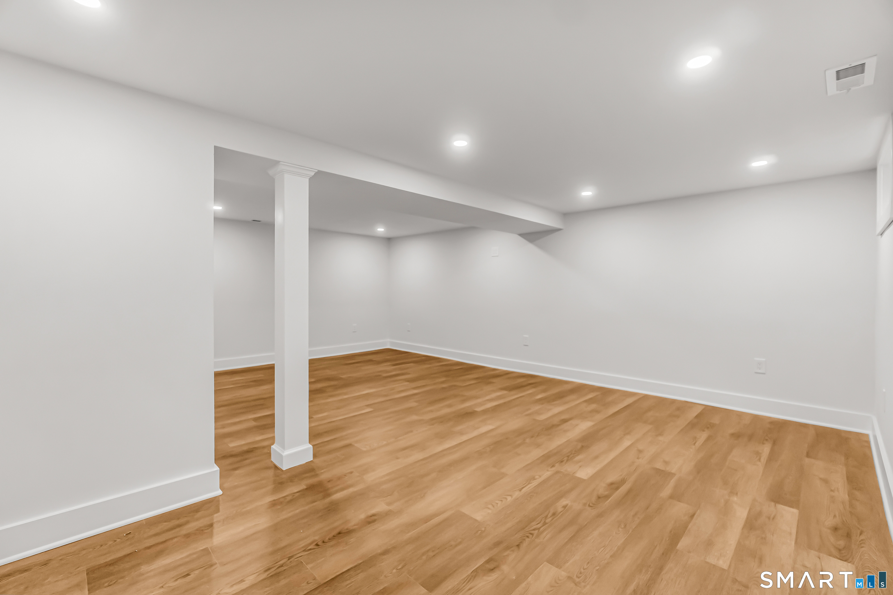 317 Narrow Lane