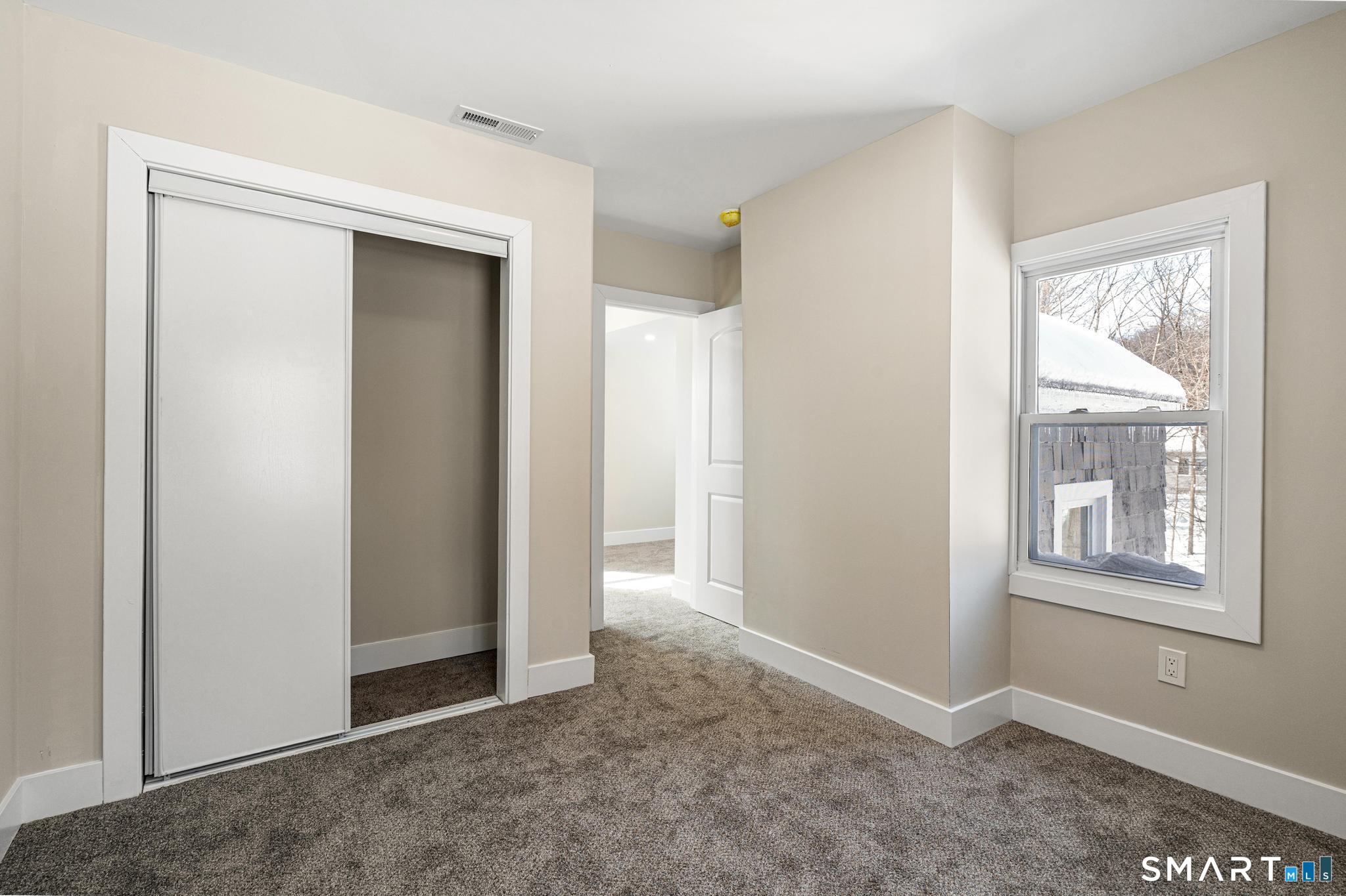 6 Juniper Ridge Drive