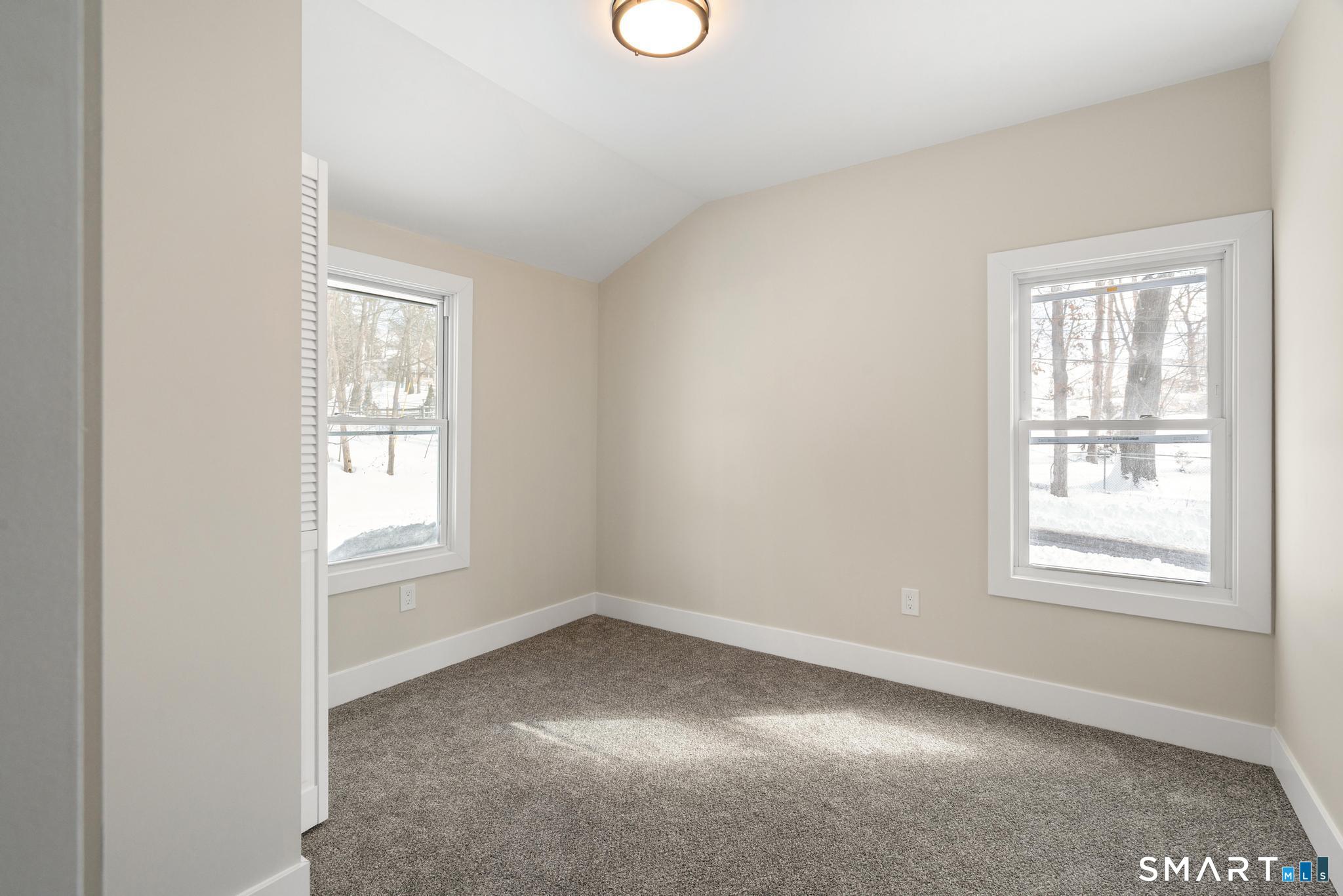 6 Juniper Ridge Drive