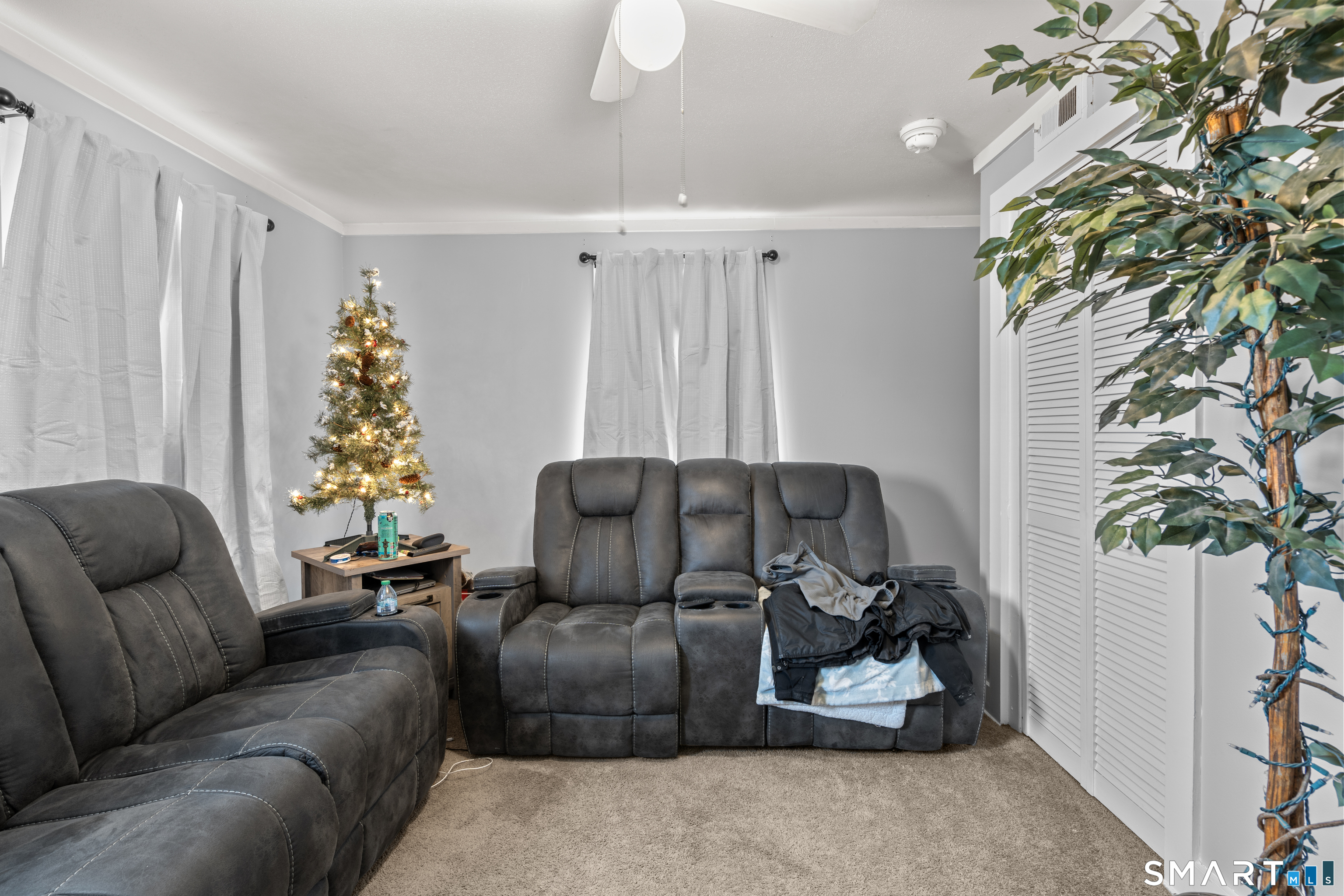 148 Pleasant Street