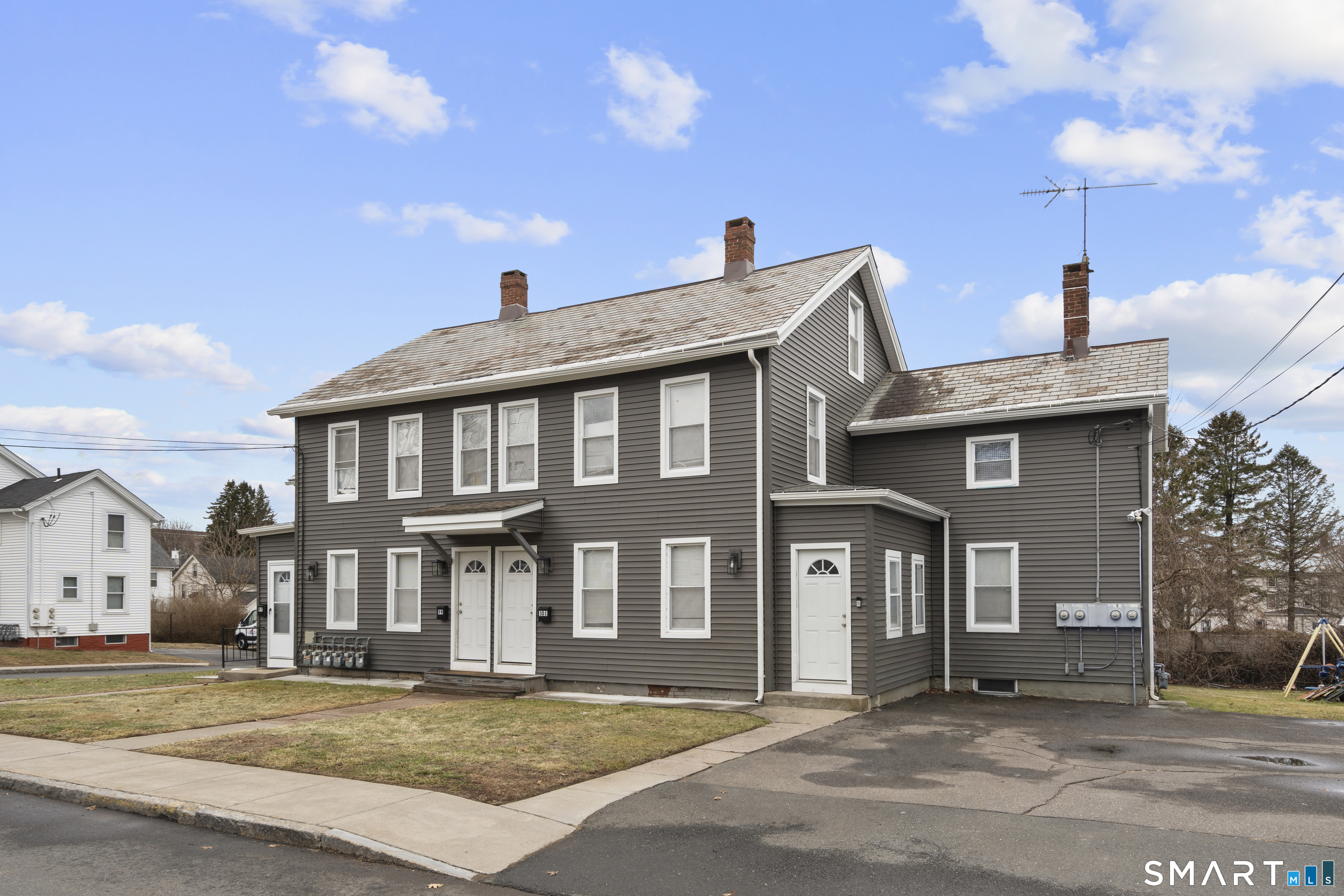 97 Pleasant Street