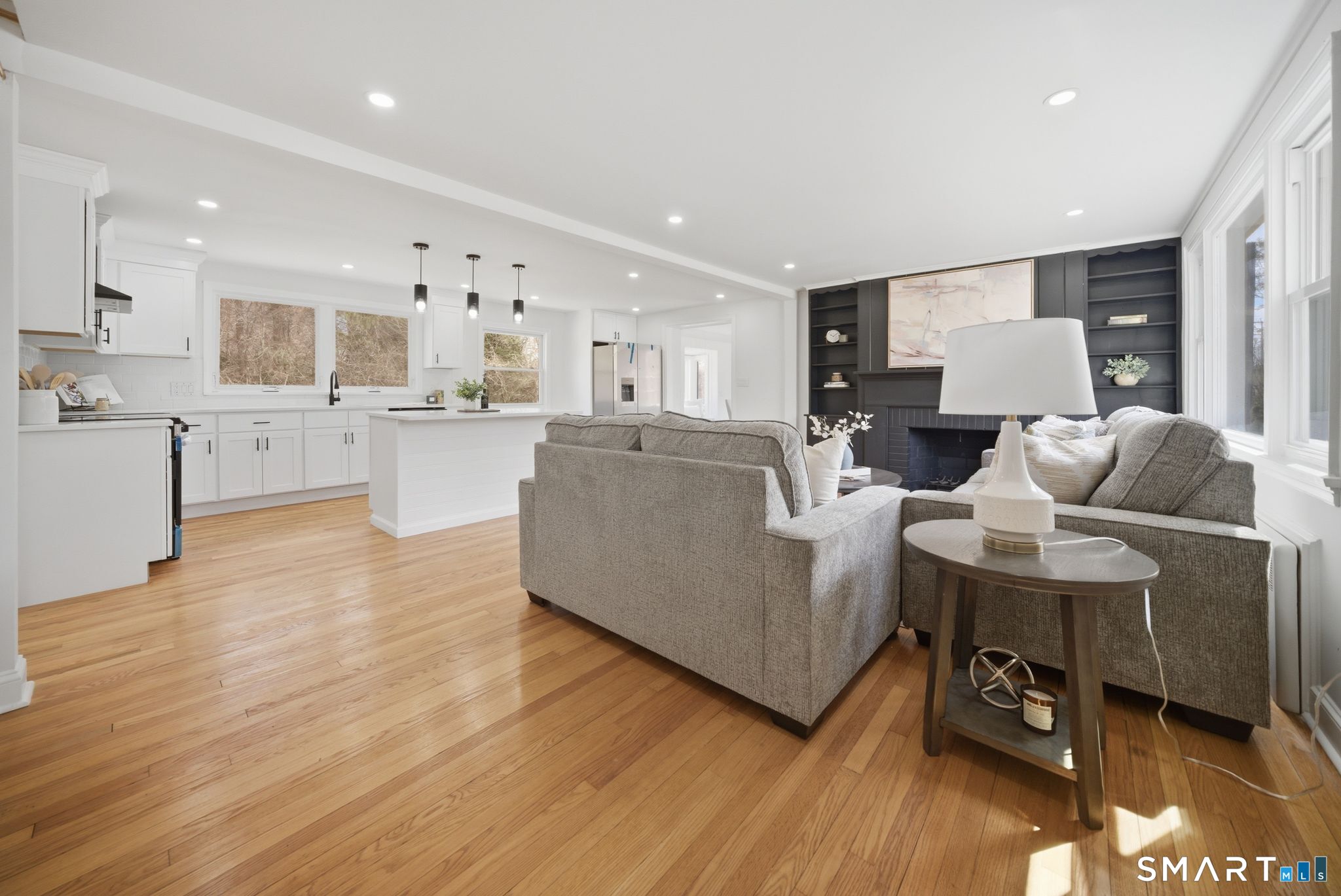 35 Dyer Avenue