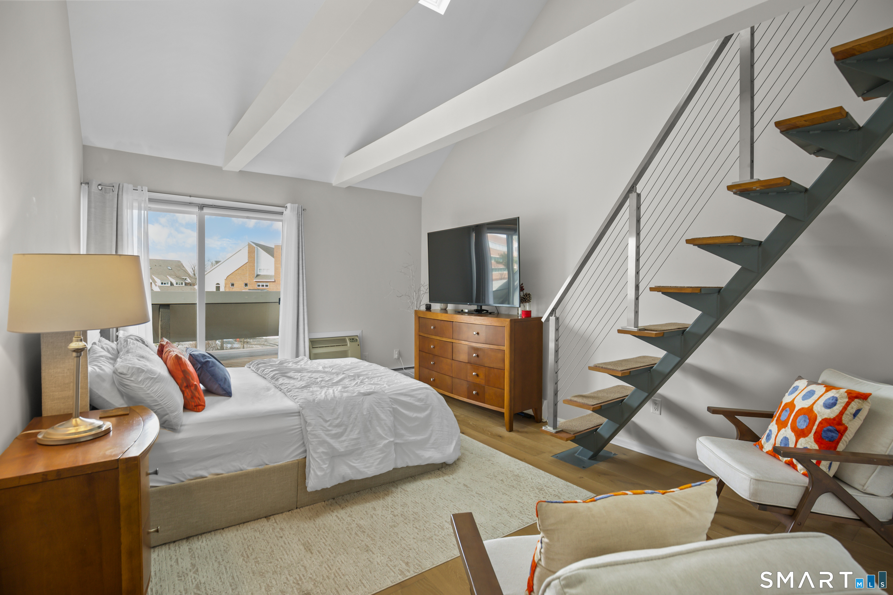 105 Harbor Drive 112