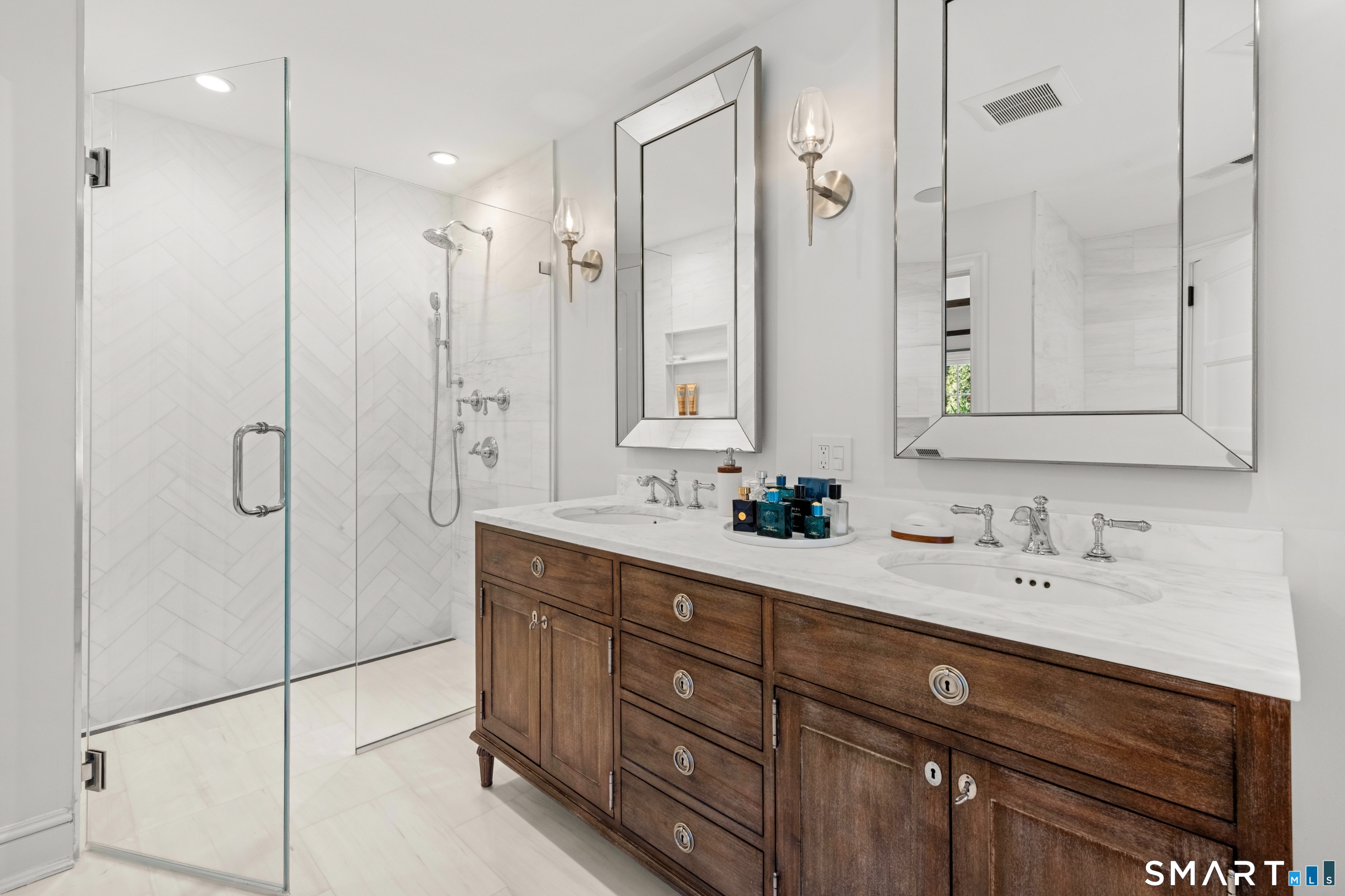 6 Carpenters Brook Road