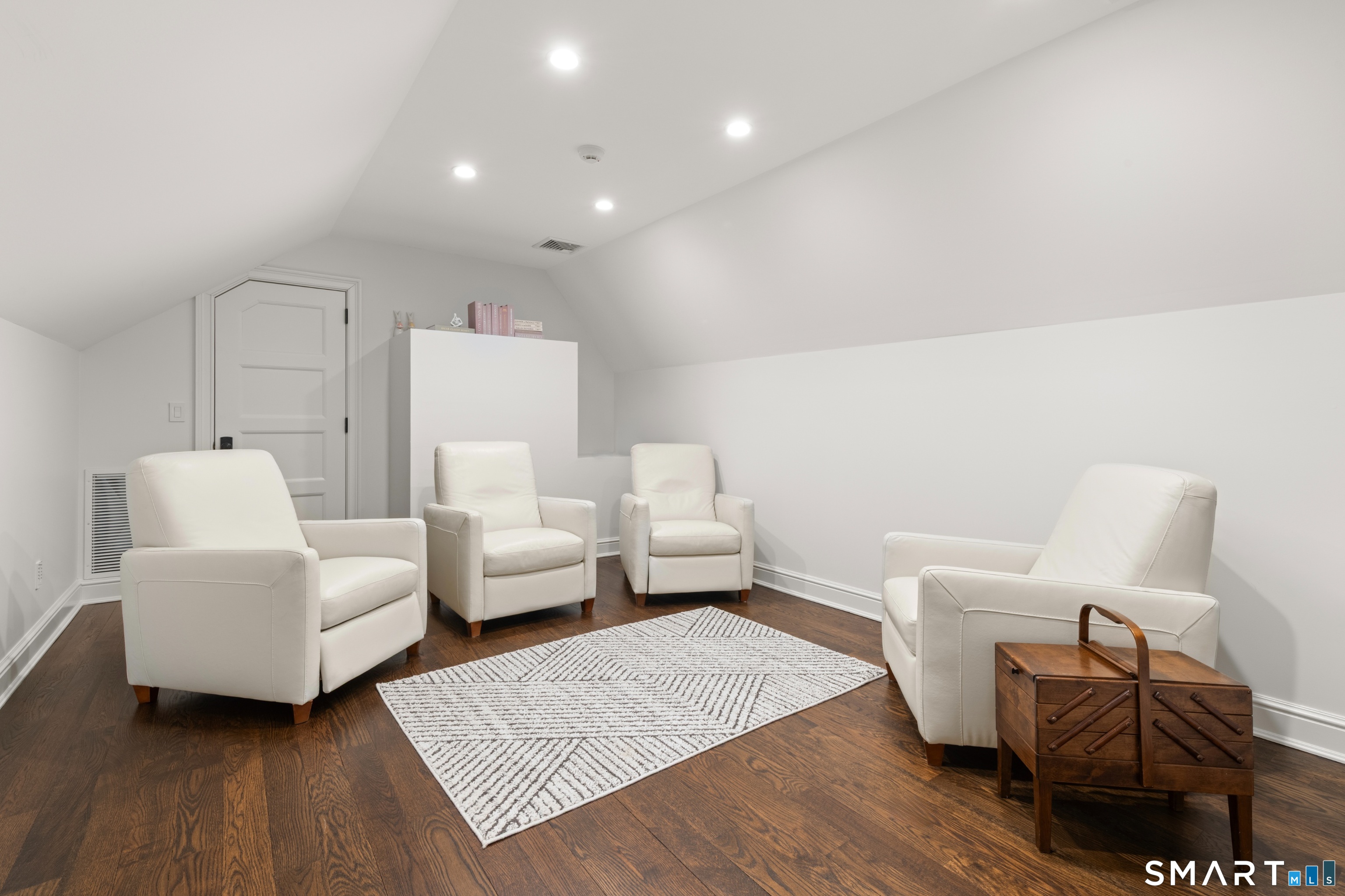 6 Carpenters Brook Road