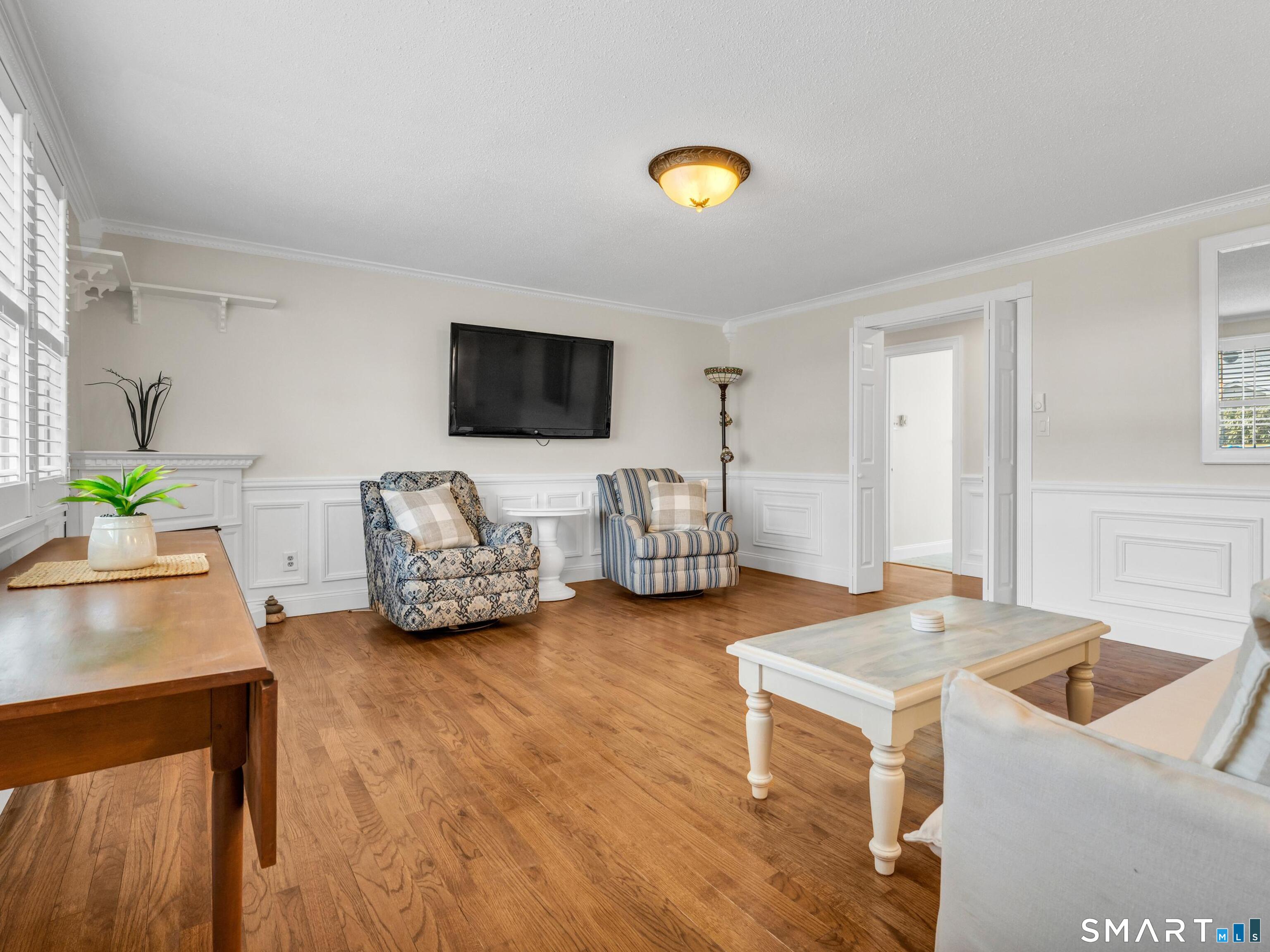 280 East Main Street B5
