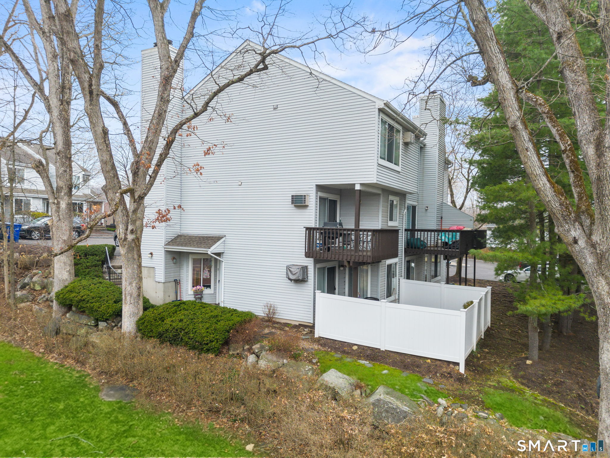 20 East Pembroke Road Unit: 4