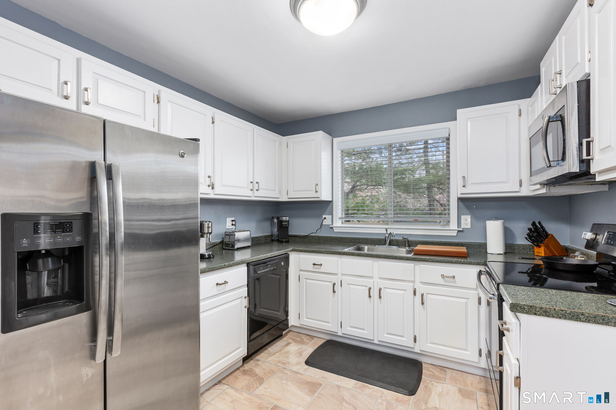 20 East Pembroke Road Unit: 4
