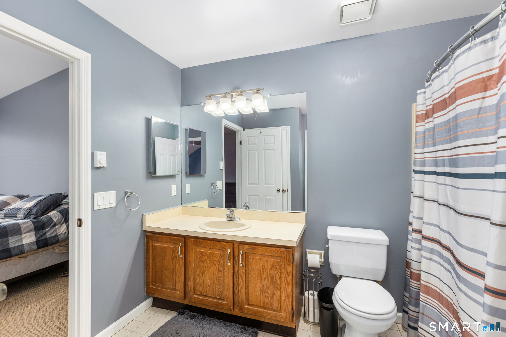 20 East Pembroke Road Unit: 4