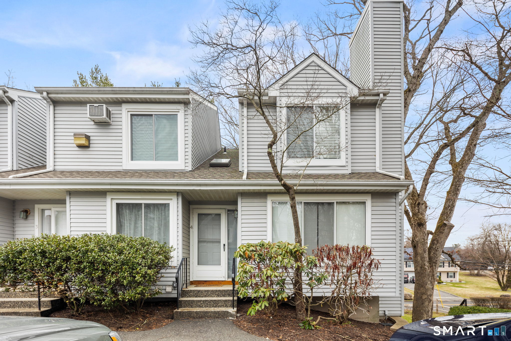 20 East Pembroke Road Unit: 4