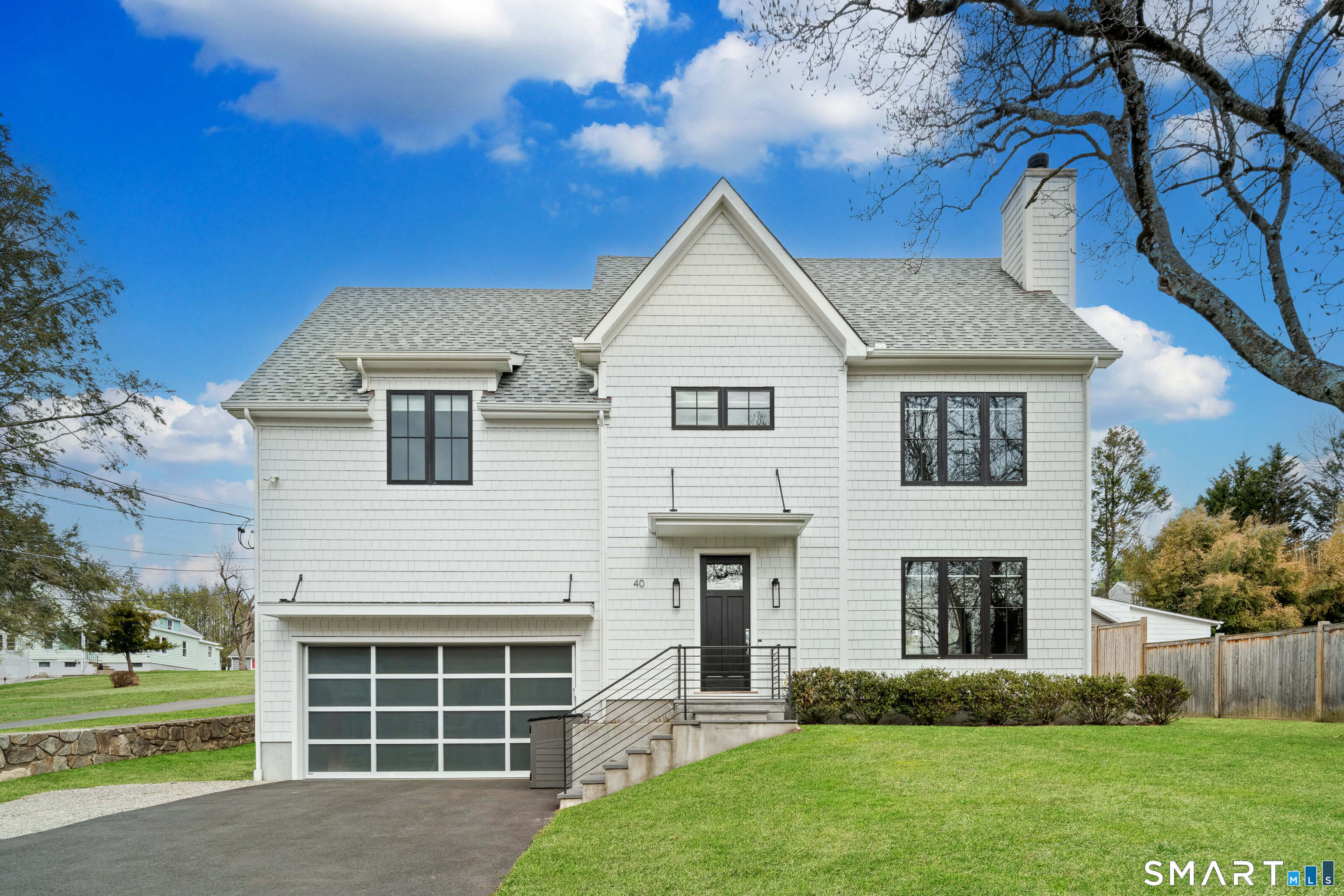 40 Richmondville Avenue