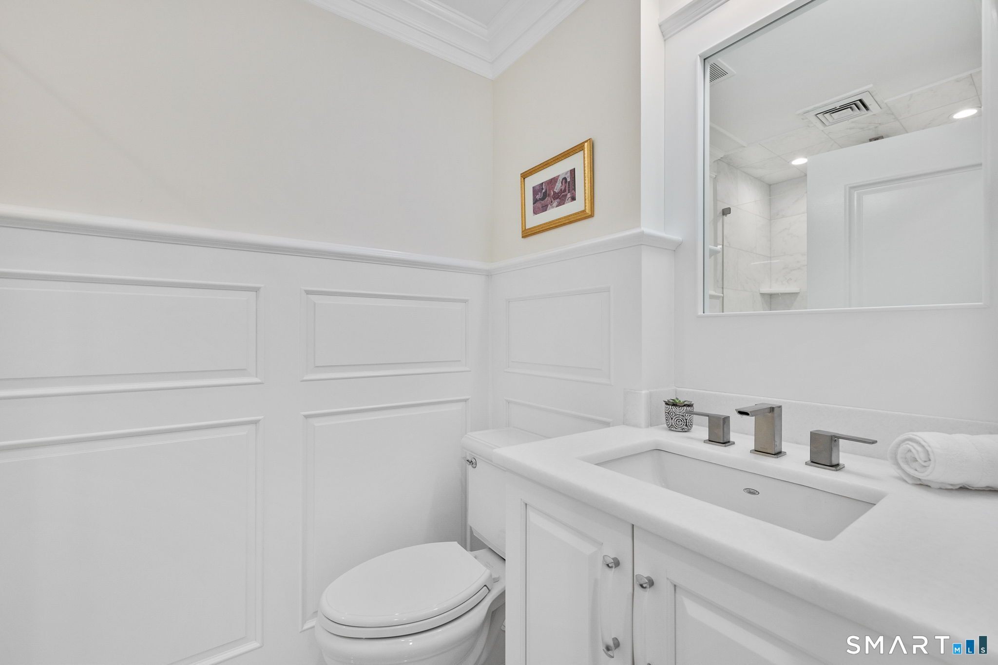 85 Memorial Road 205