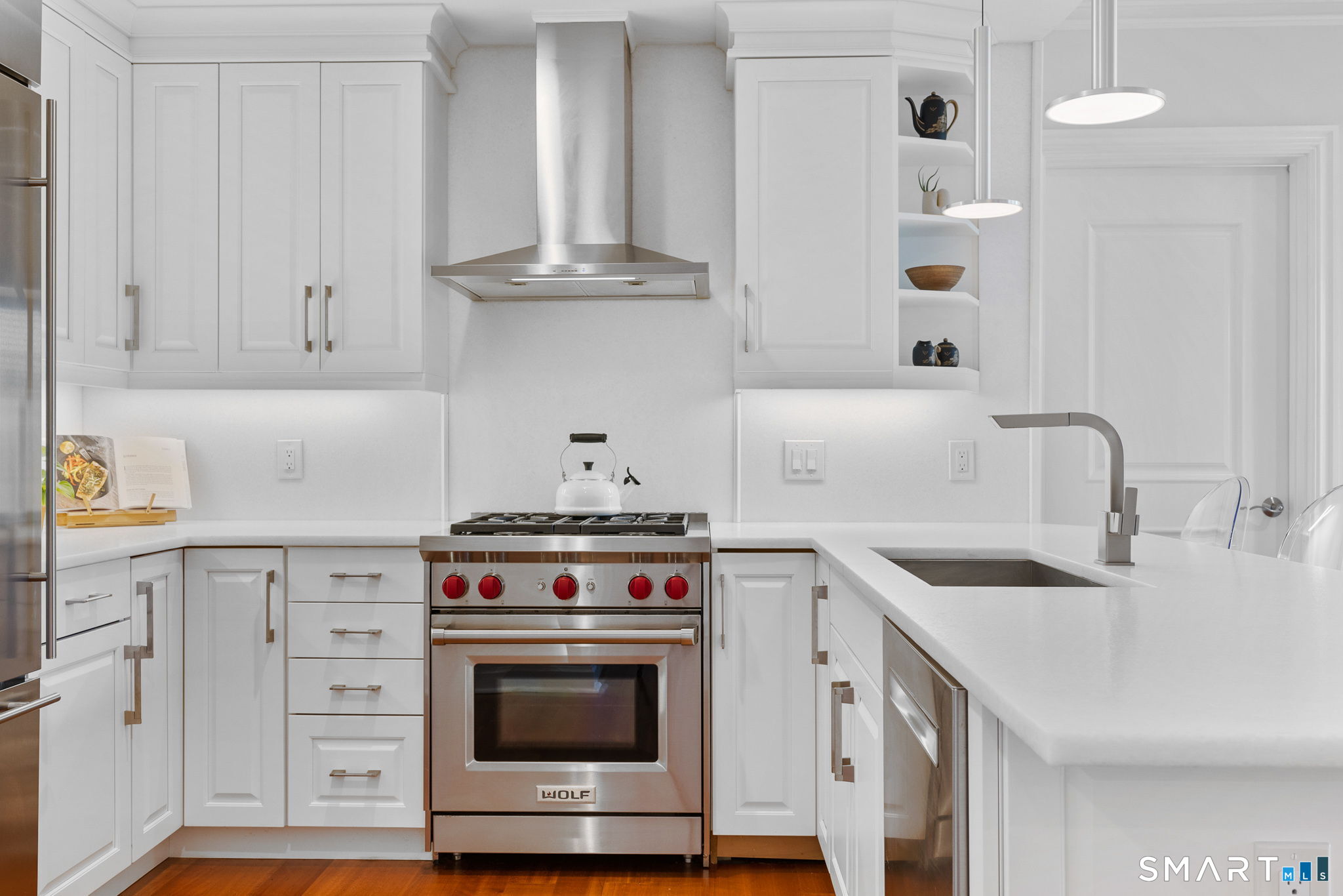 85 Memorial Road 205