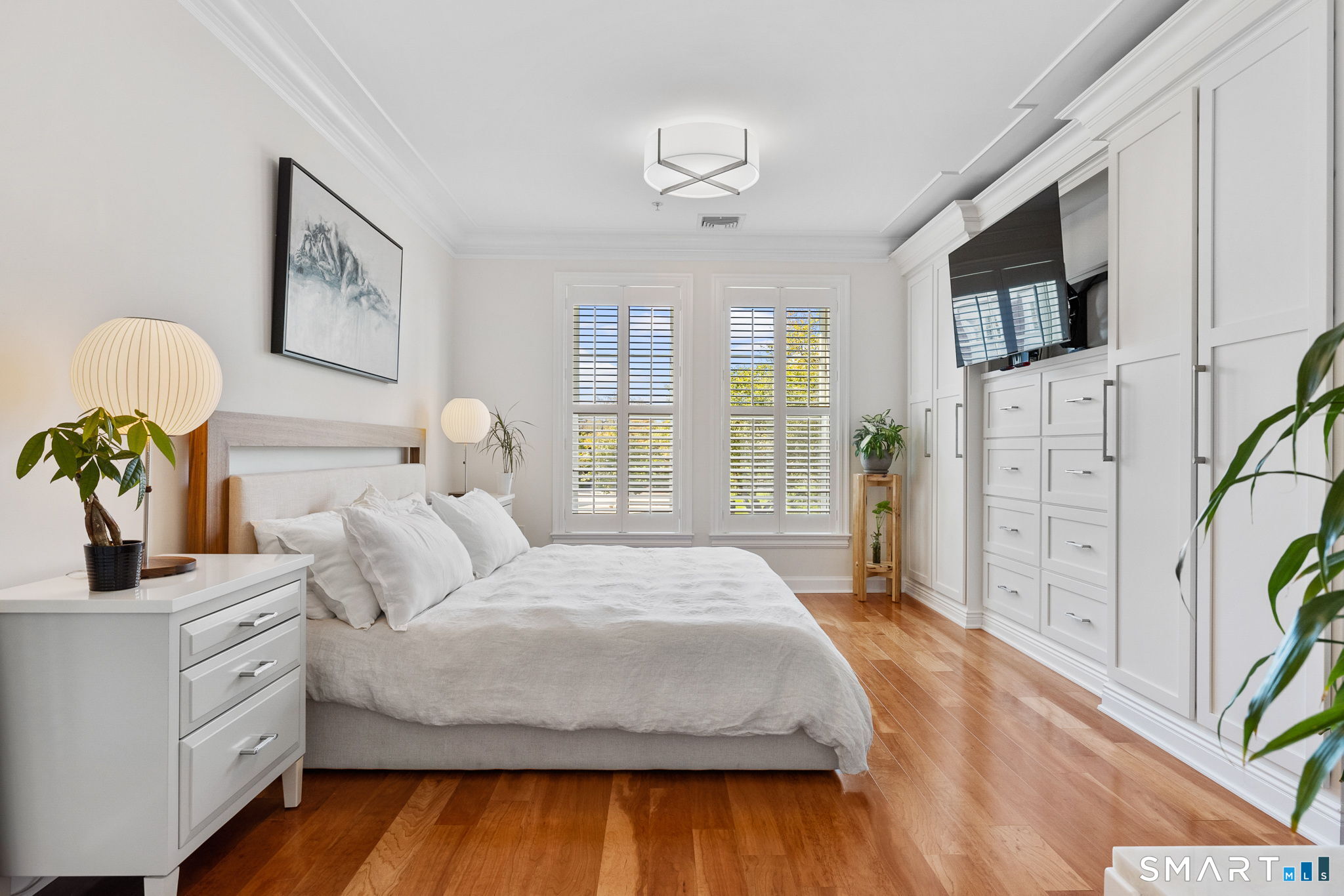 85 Memorial Road 205