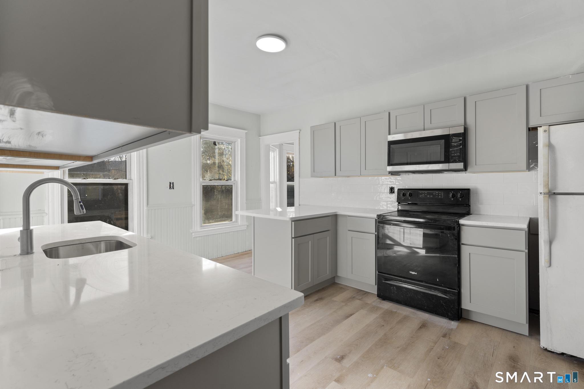50 Hillside Place