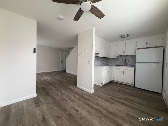 252 Blakeslee Street 4